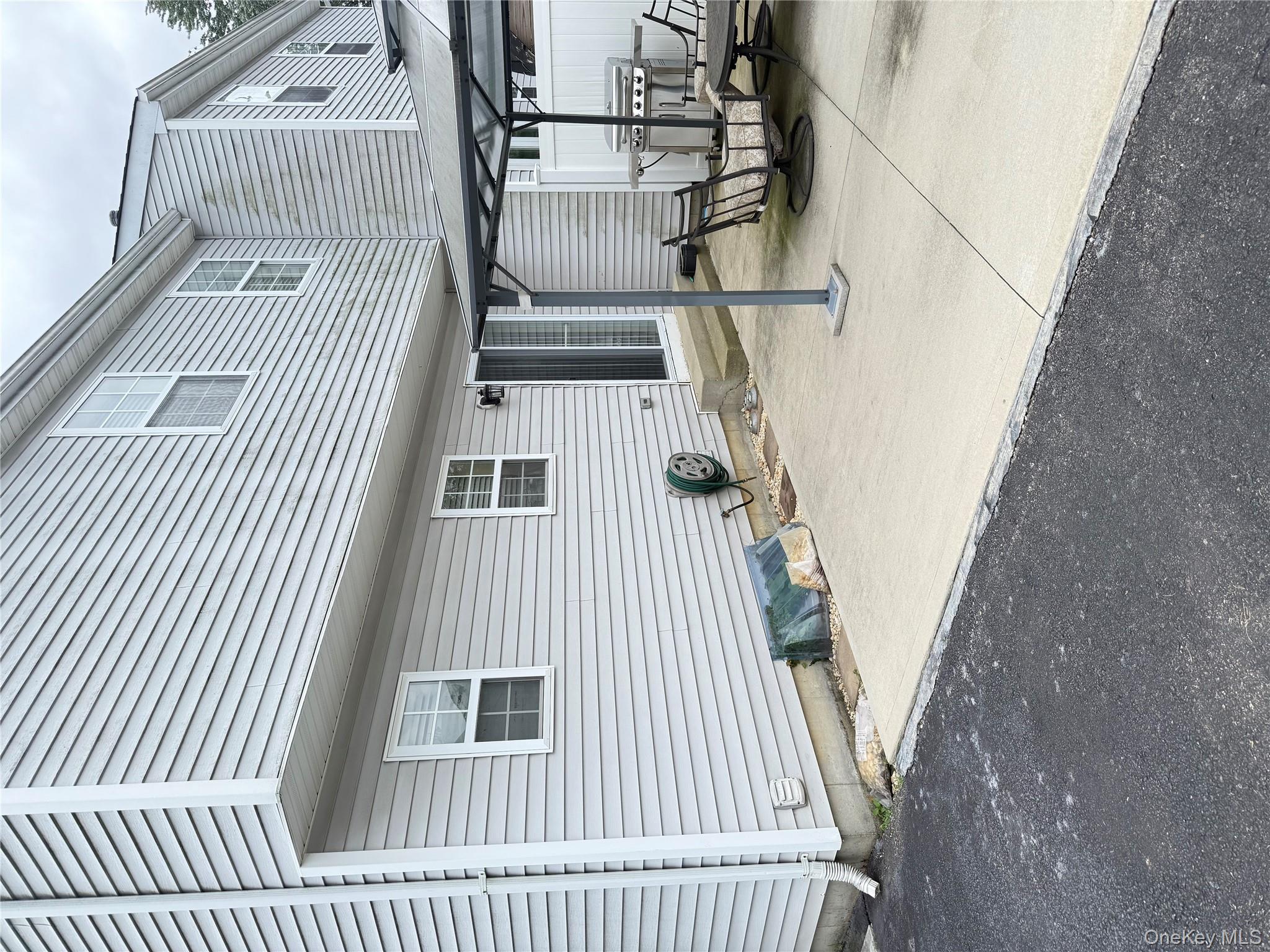 6 Walnut Street, Central Islip, NY 11722