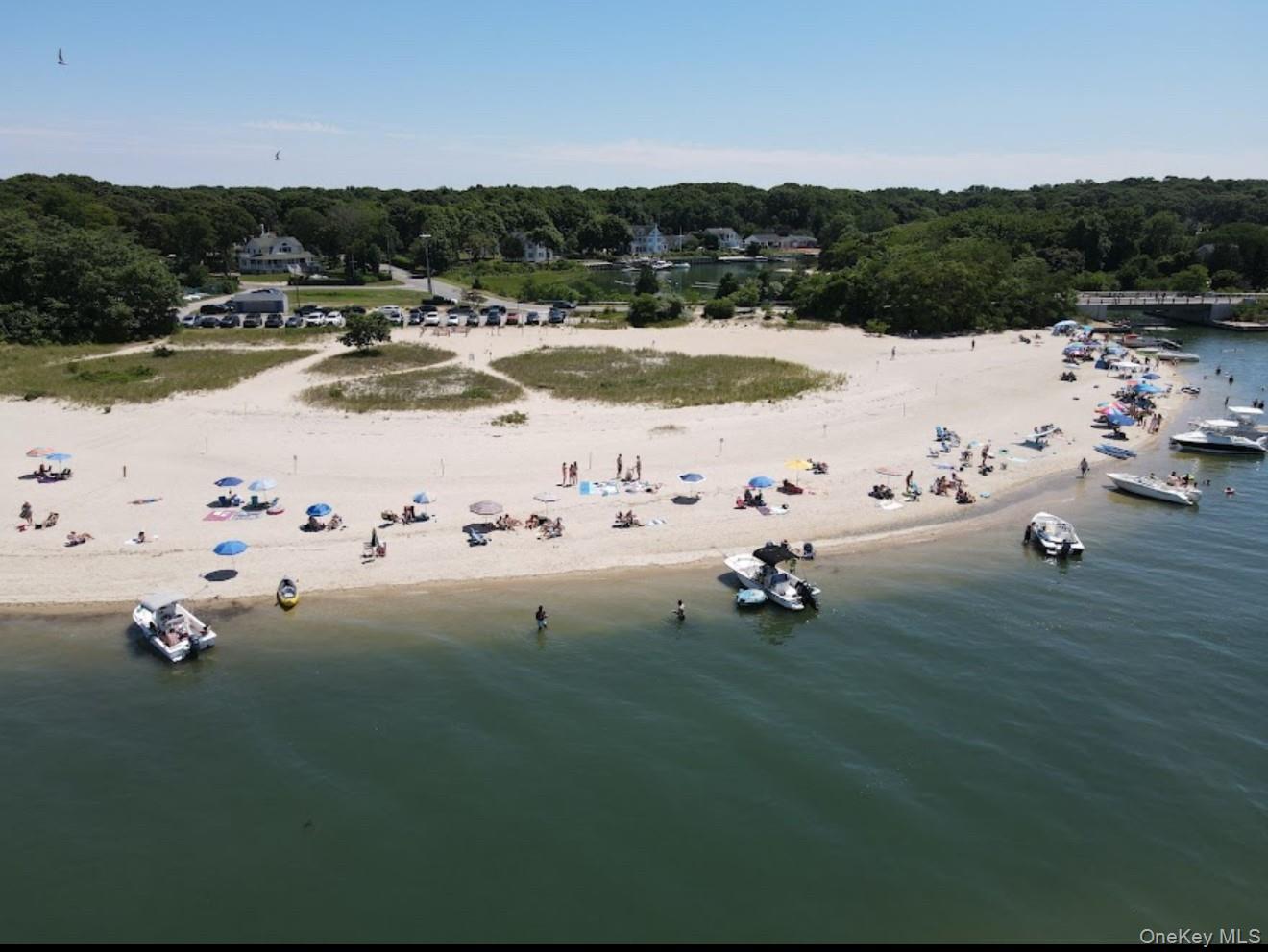 730 Pine Neck Road, Southold, NY 11971