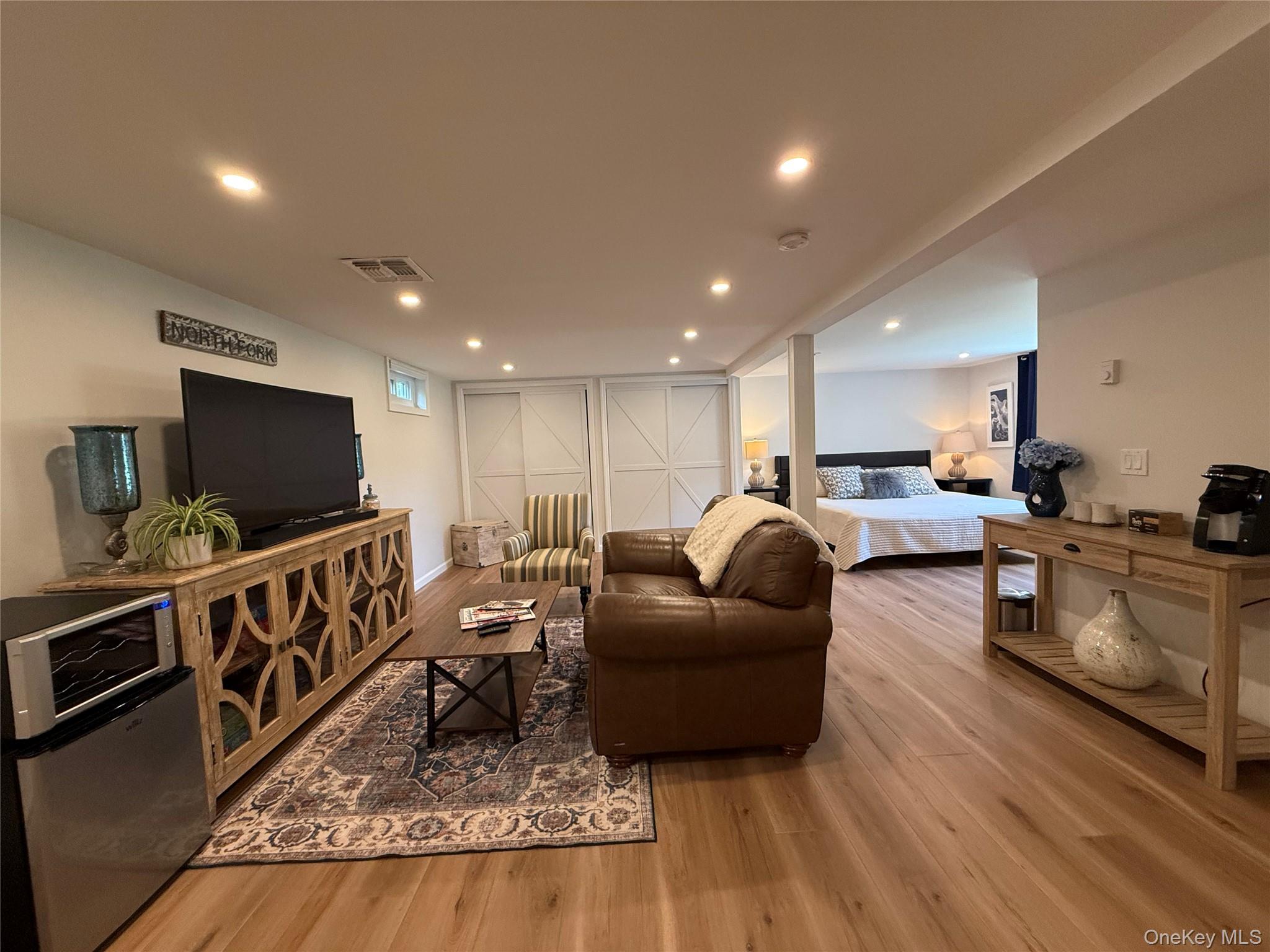 730 Pine Neck Road, Southold, NY 11971