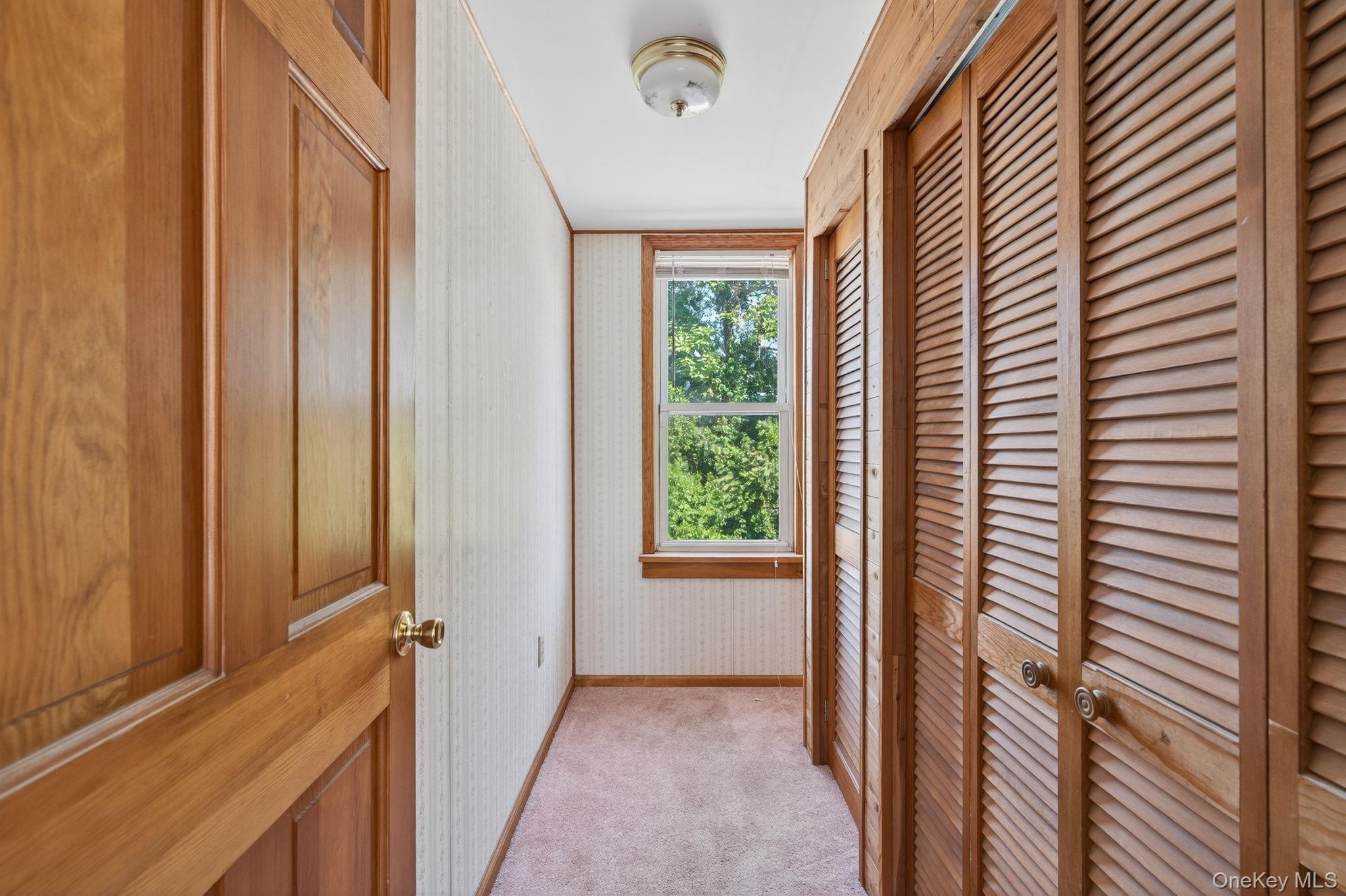 116 2nd Street, Port Ewen, NY 12417