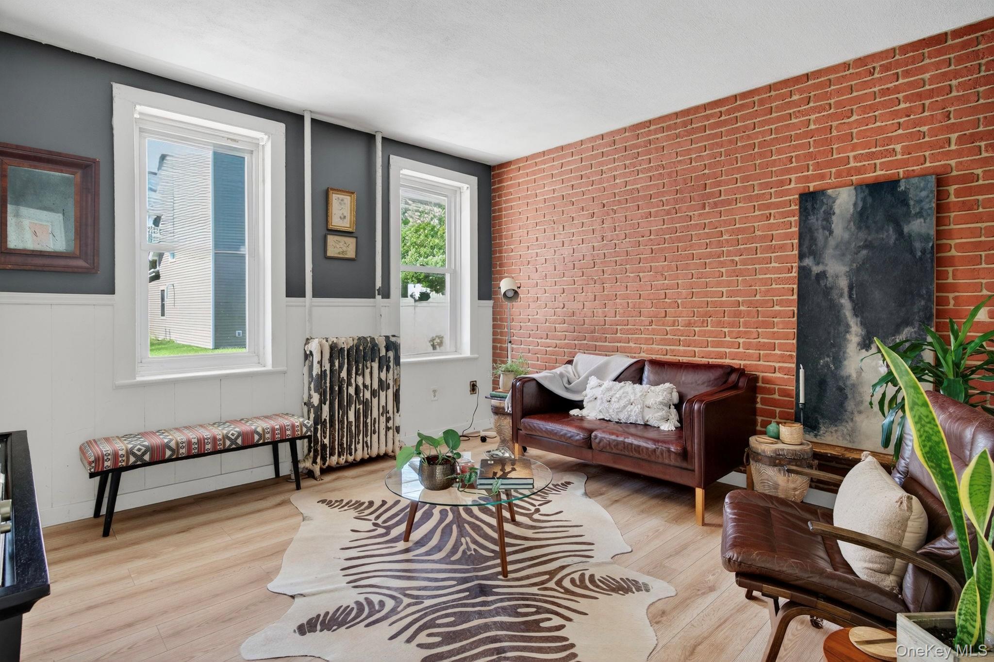 116 2nd Street, Port Ewen, NY 12417