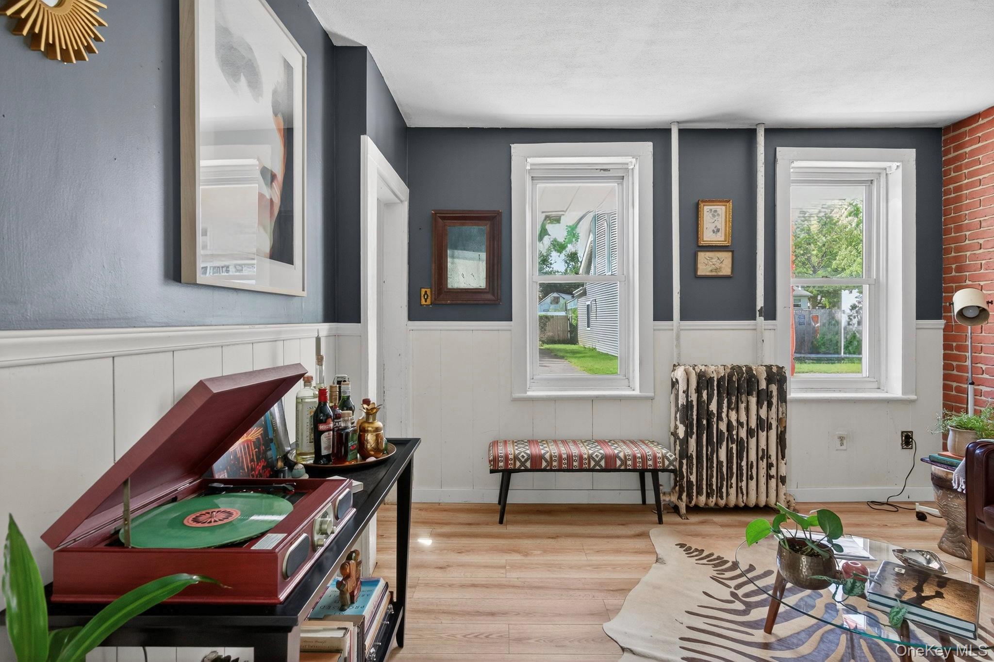 116 2nd Street, Port Ewen, NY 12417