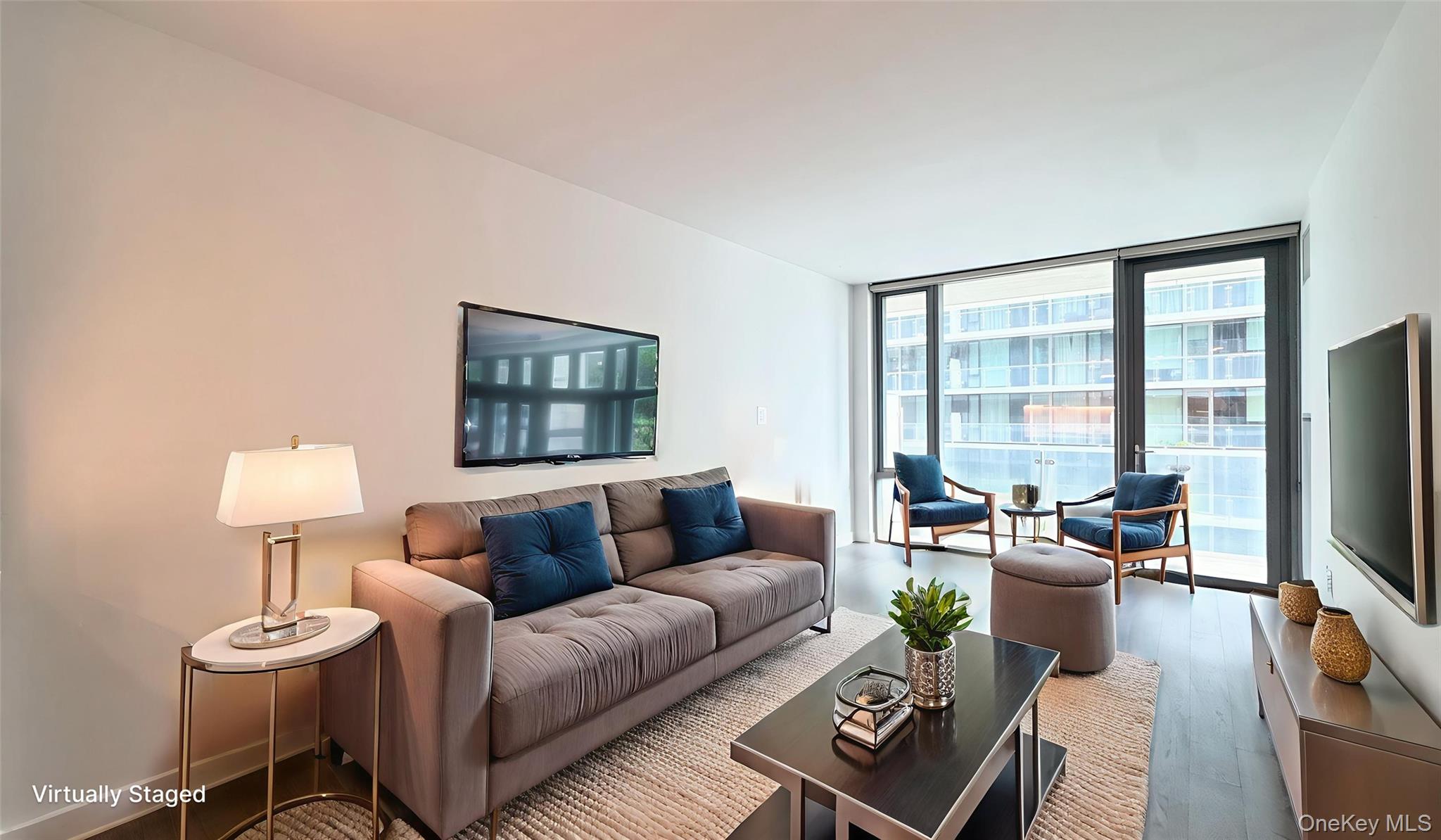 131-05 40th Road # 17M, Flushing, NY 11354