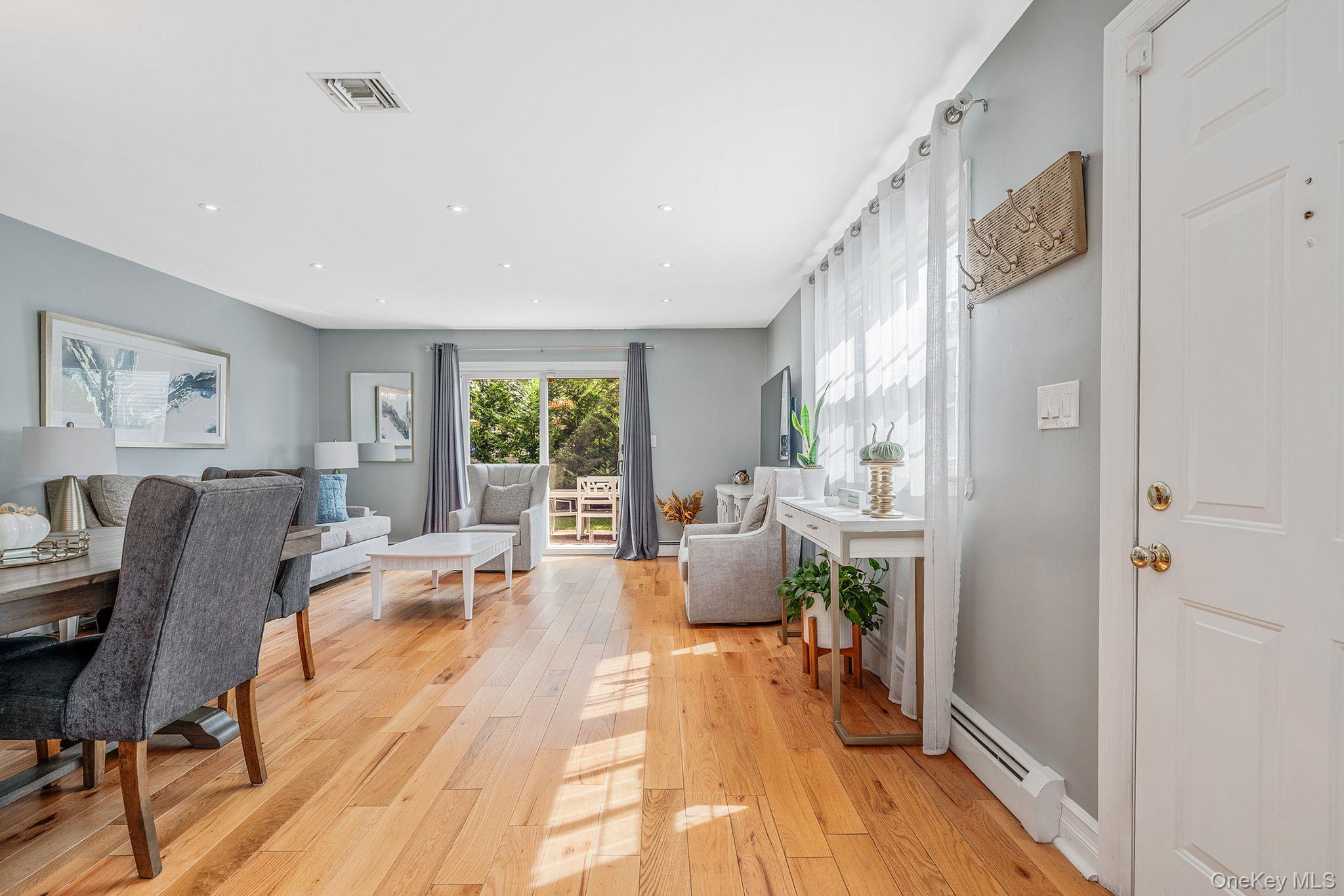 16A Murdock Road, East Rockaway, NY 11518