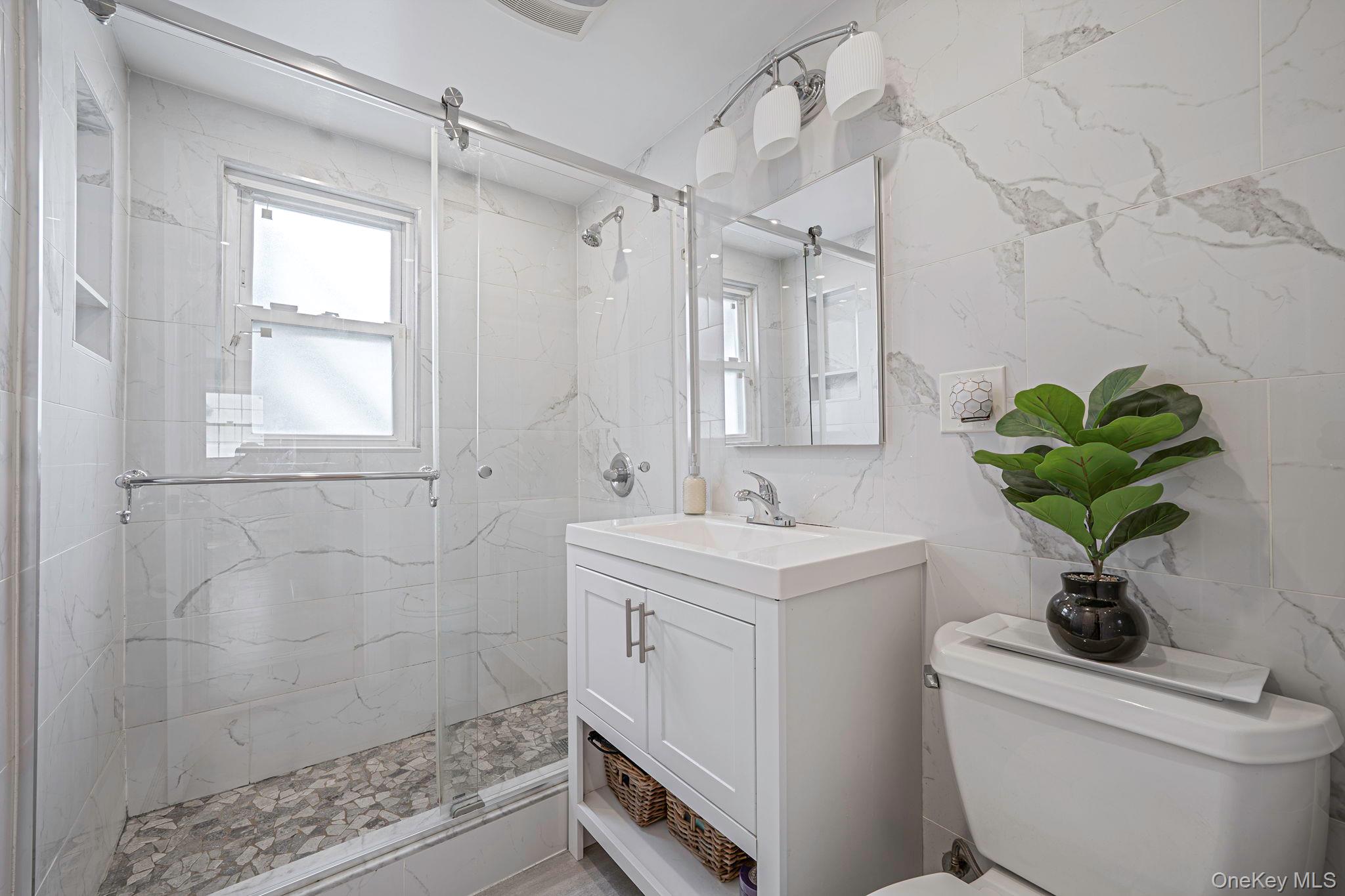 16A Murdock Road, East Rockaway, NY 11518