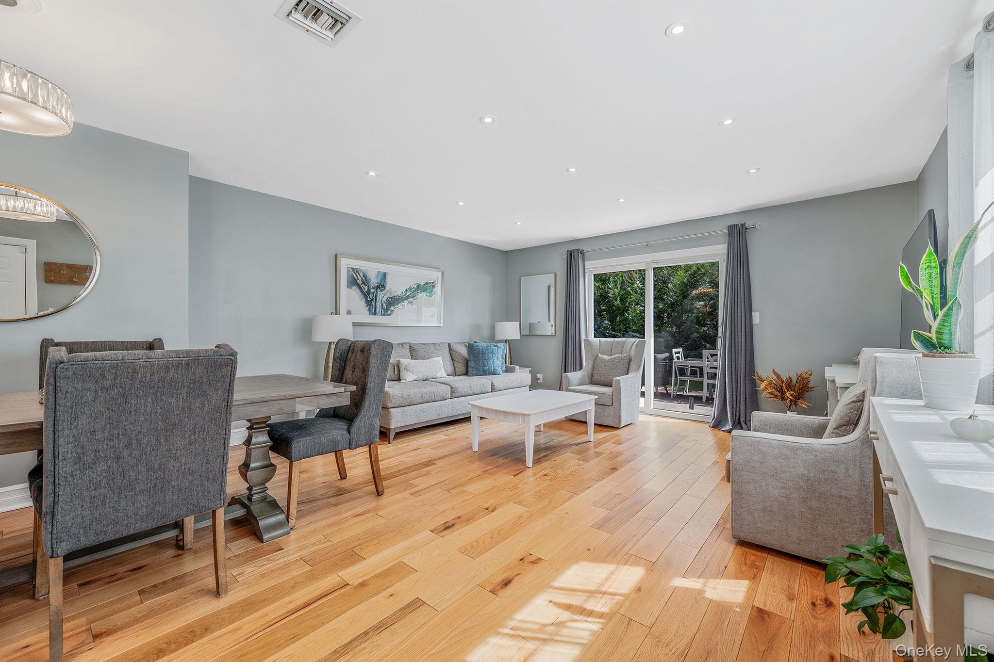 16A Murdock Road, East Rockaway, NY 11518