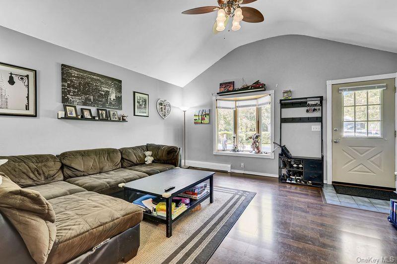 500 Boxwood Drive, Shirley, NY 11967