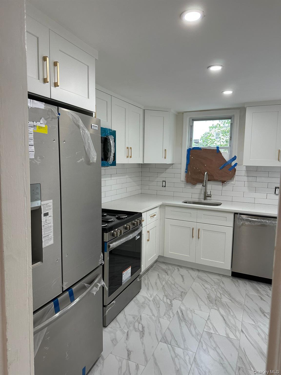 15070 Foch Boulevard, Jamaica, NY 11434