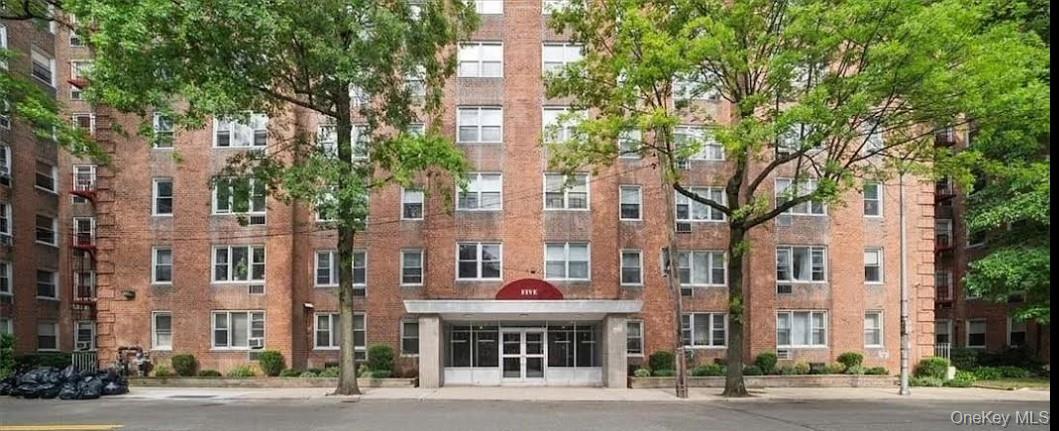 5 Sadore Lane # 3S, Yonkers, NY 10710