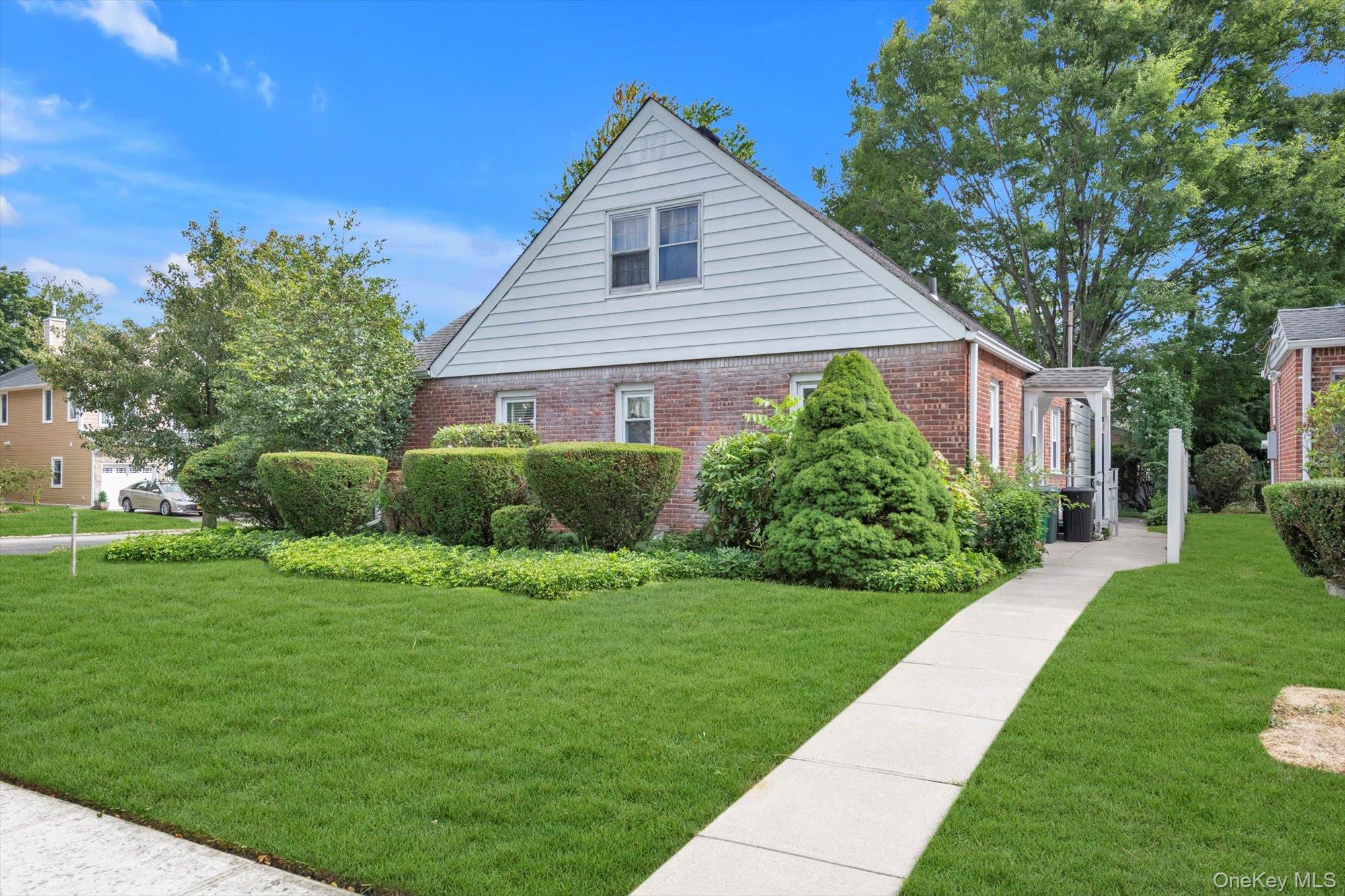 67 Maple Drive, New Hyde Park, NY 11040