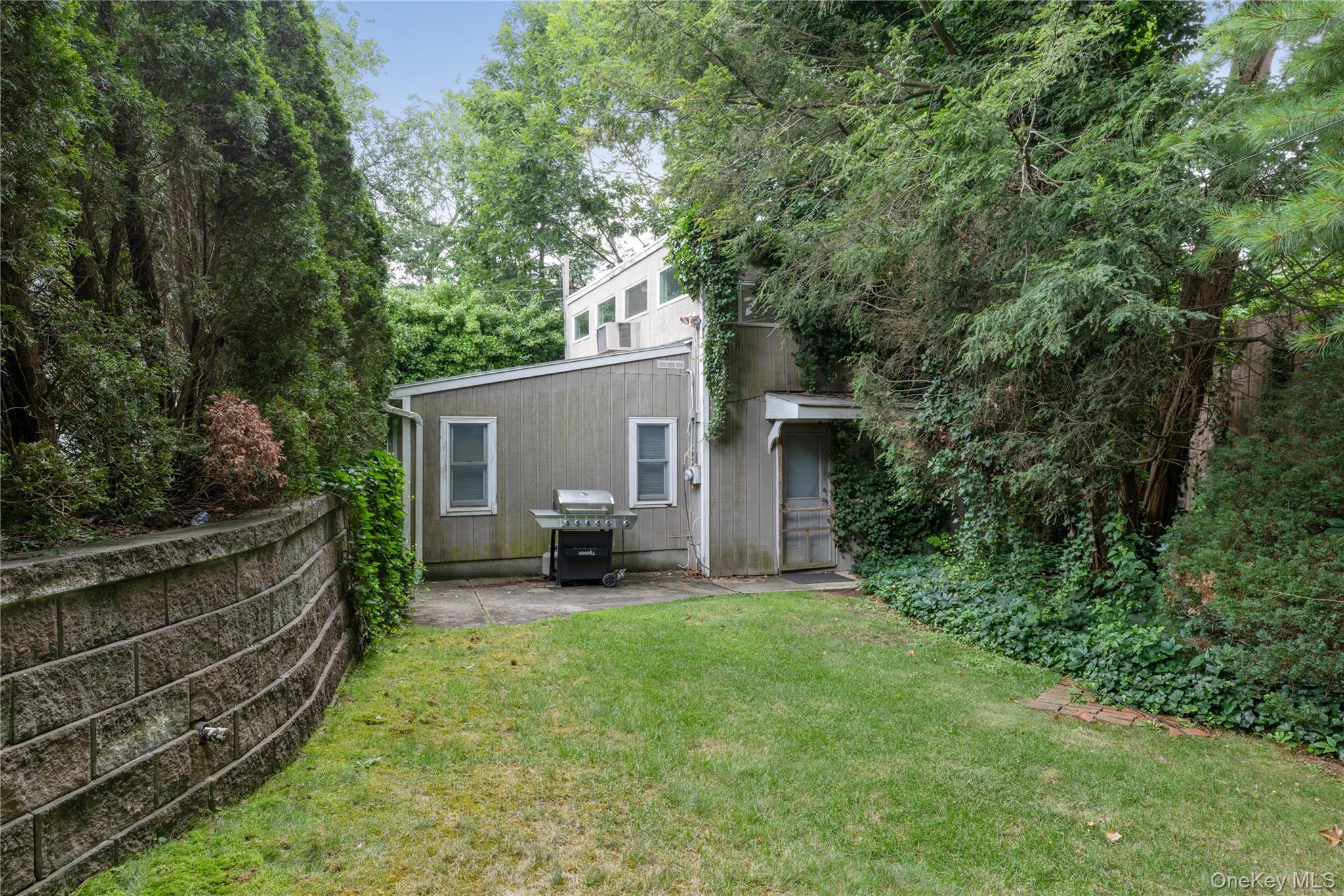 10 Eastview Lane, Old Brookville, NY 11545