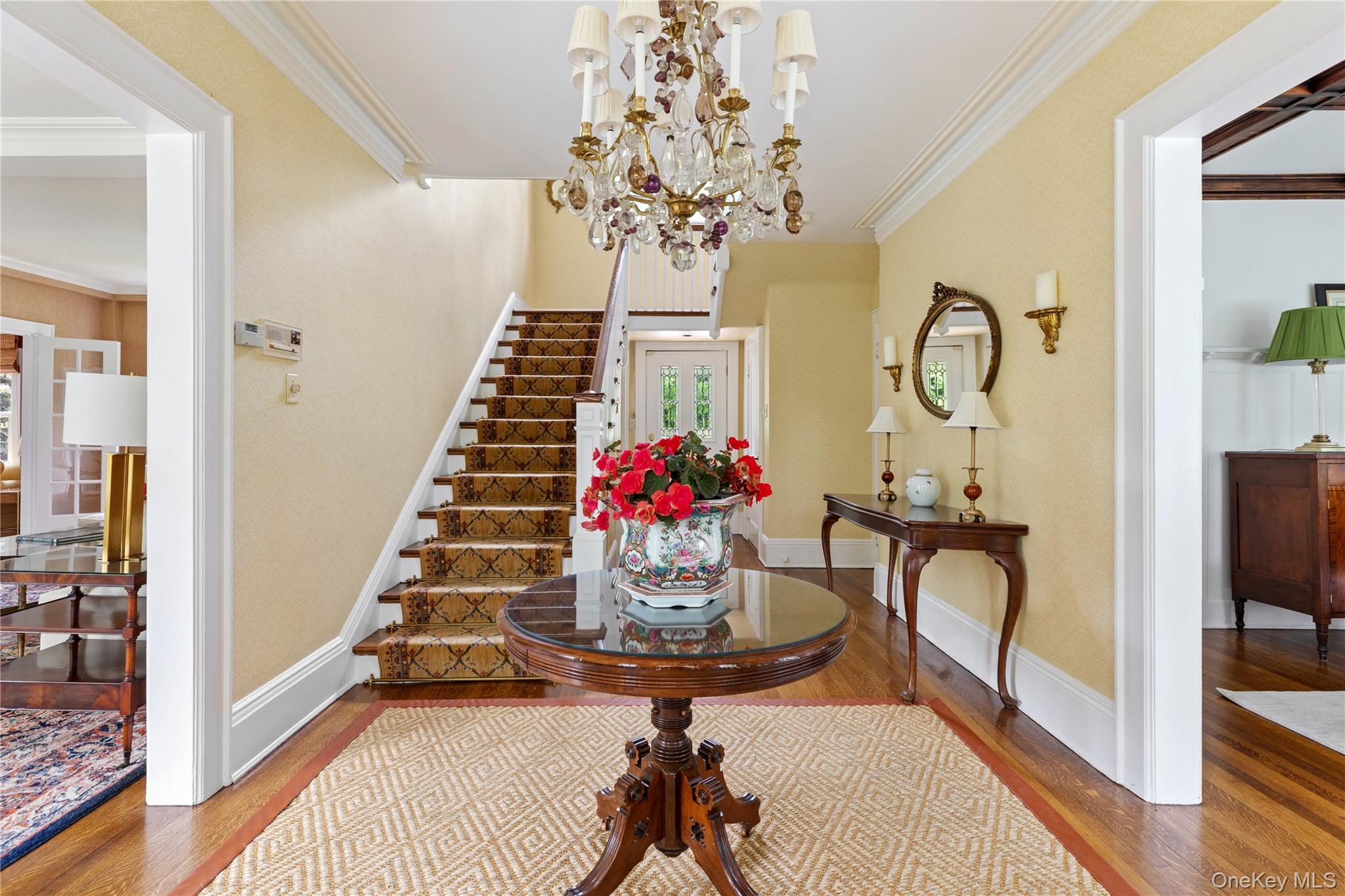 10 Eastview Lane, Old Brookville, NY 11545