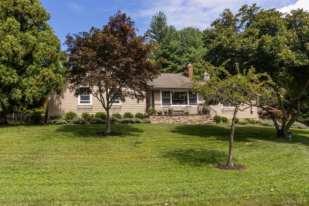 7 Mill Pond Road, Stony Brook, NY 11790