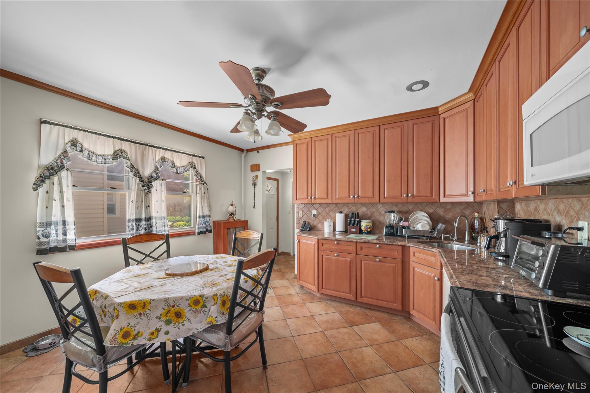 152-19 85th Drive, Briarwood, NY 11432