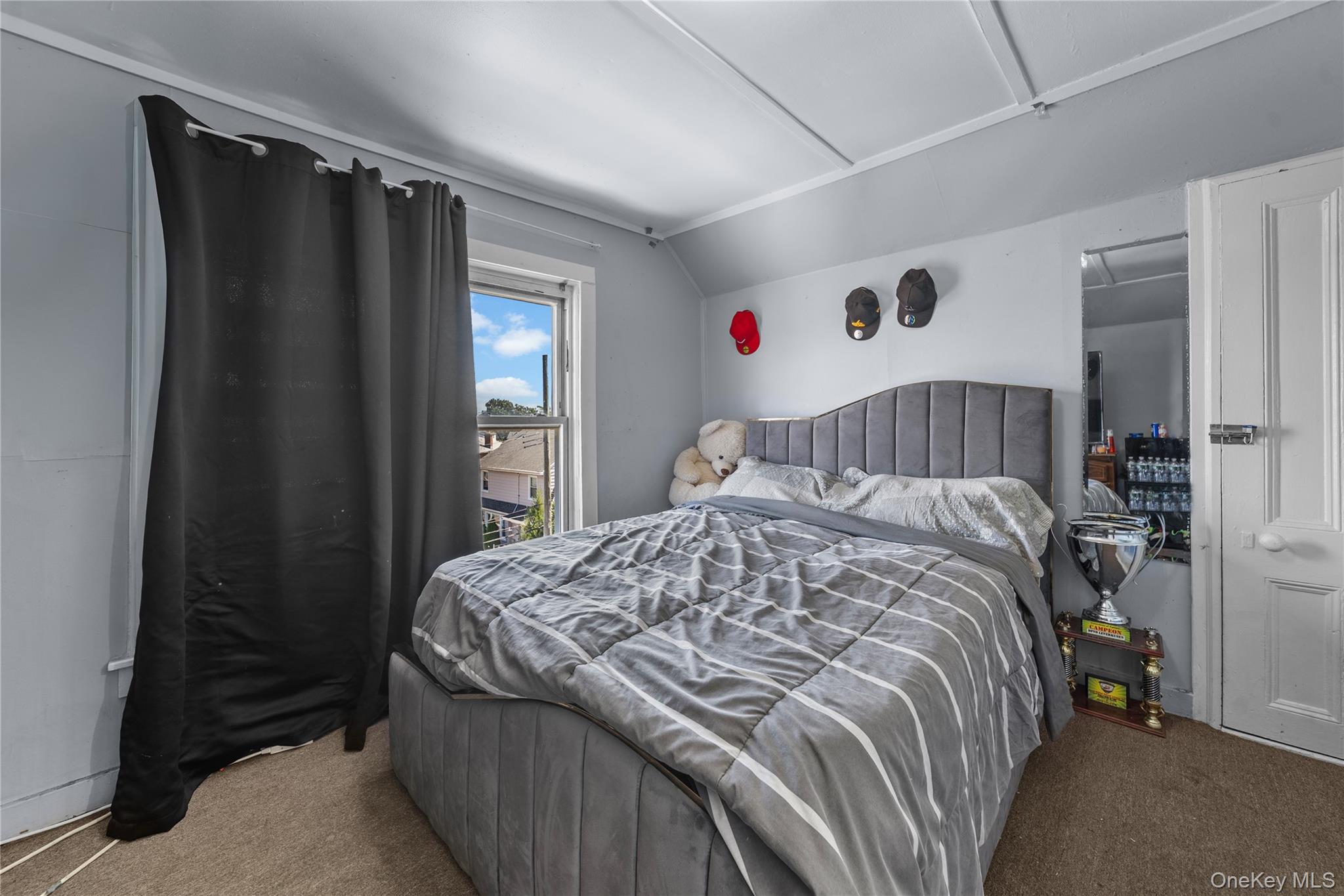 152-19 85th Drive, Briarwood, NY 11432