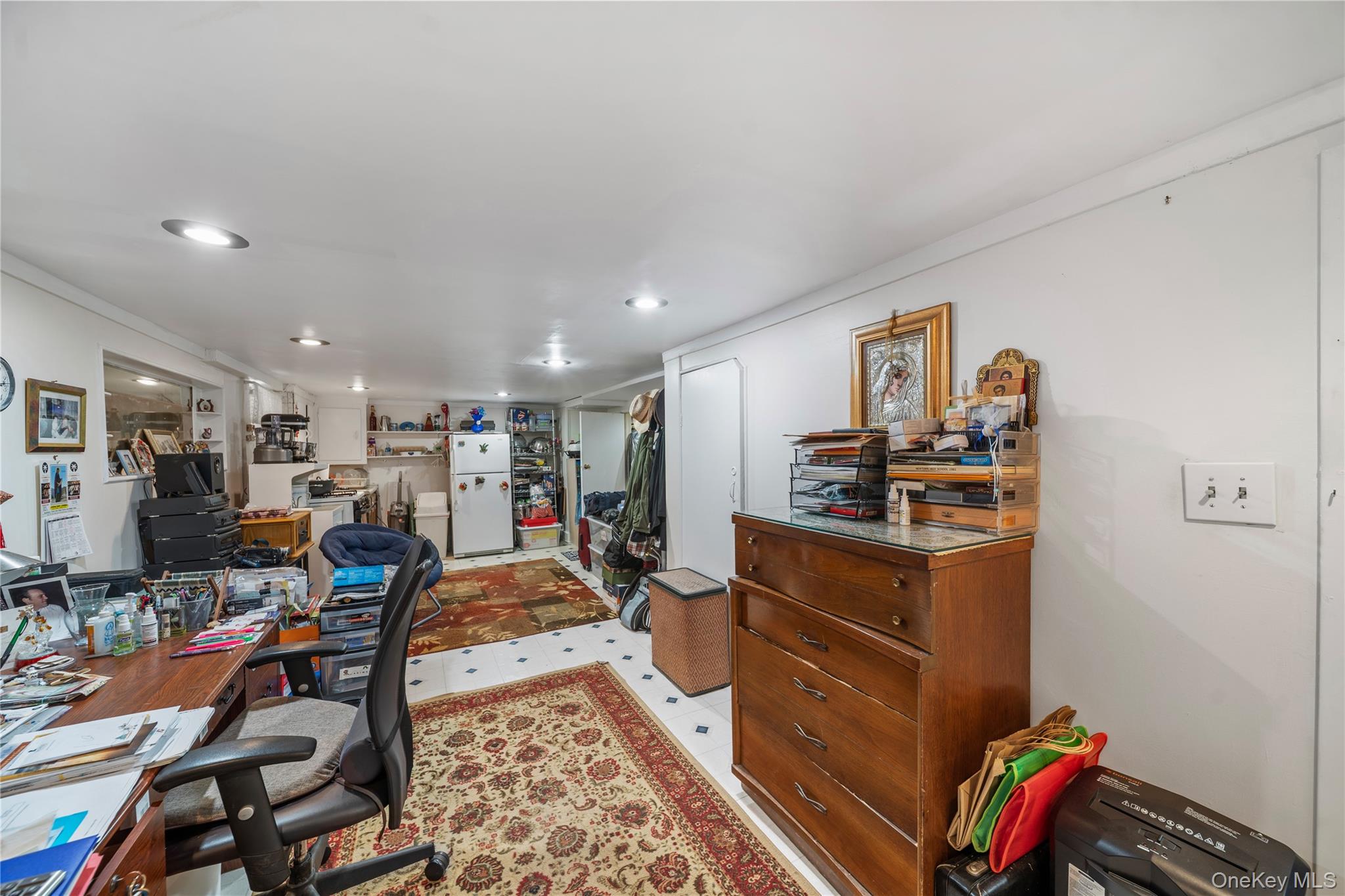 152-19 85th Drive, Briarwood, NY 11432