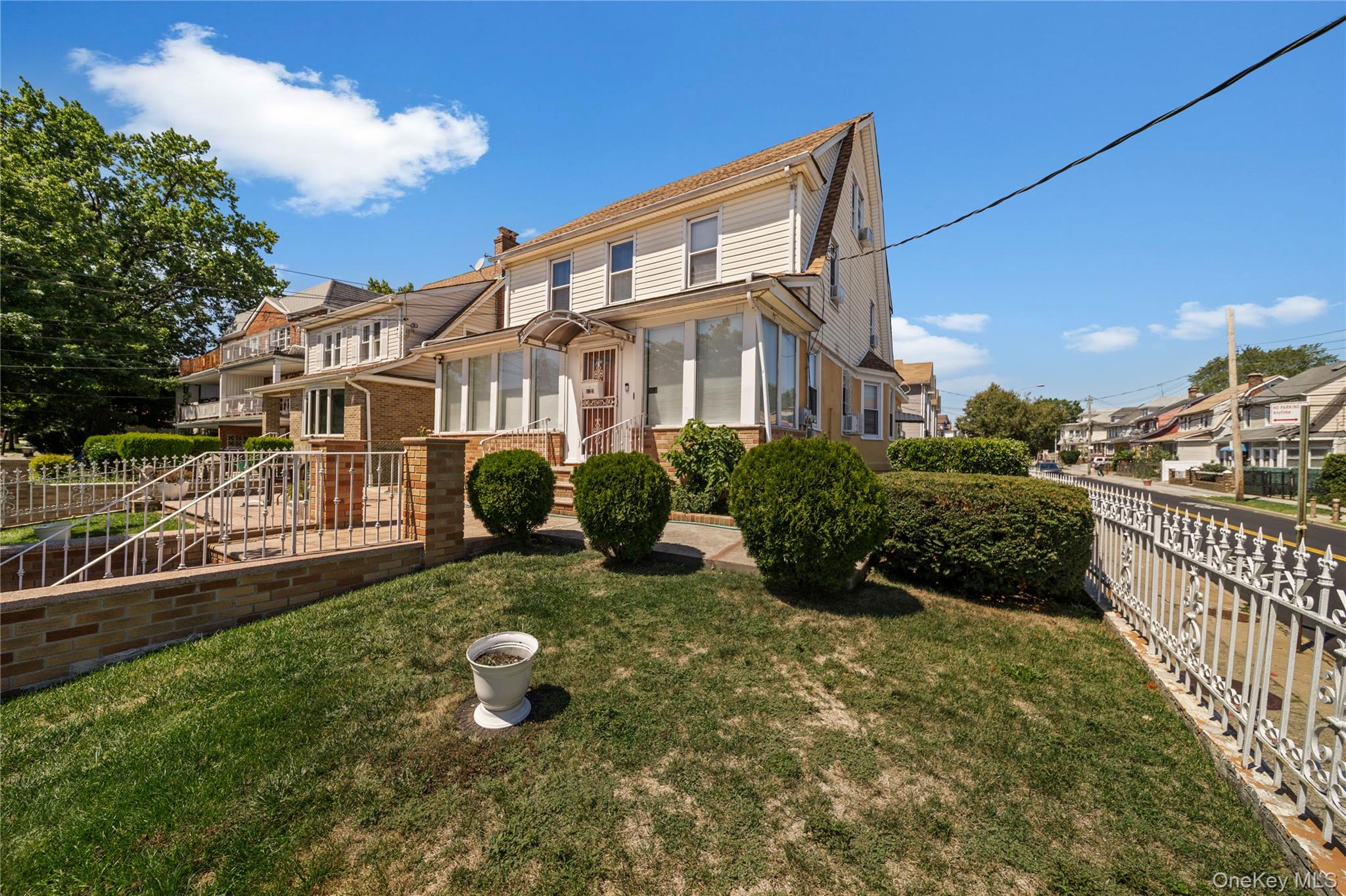 152-19 85th Drive, Briarwood, NY 11432