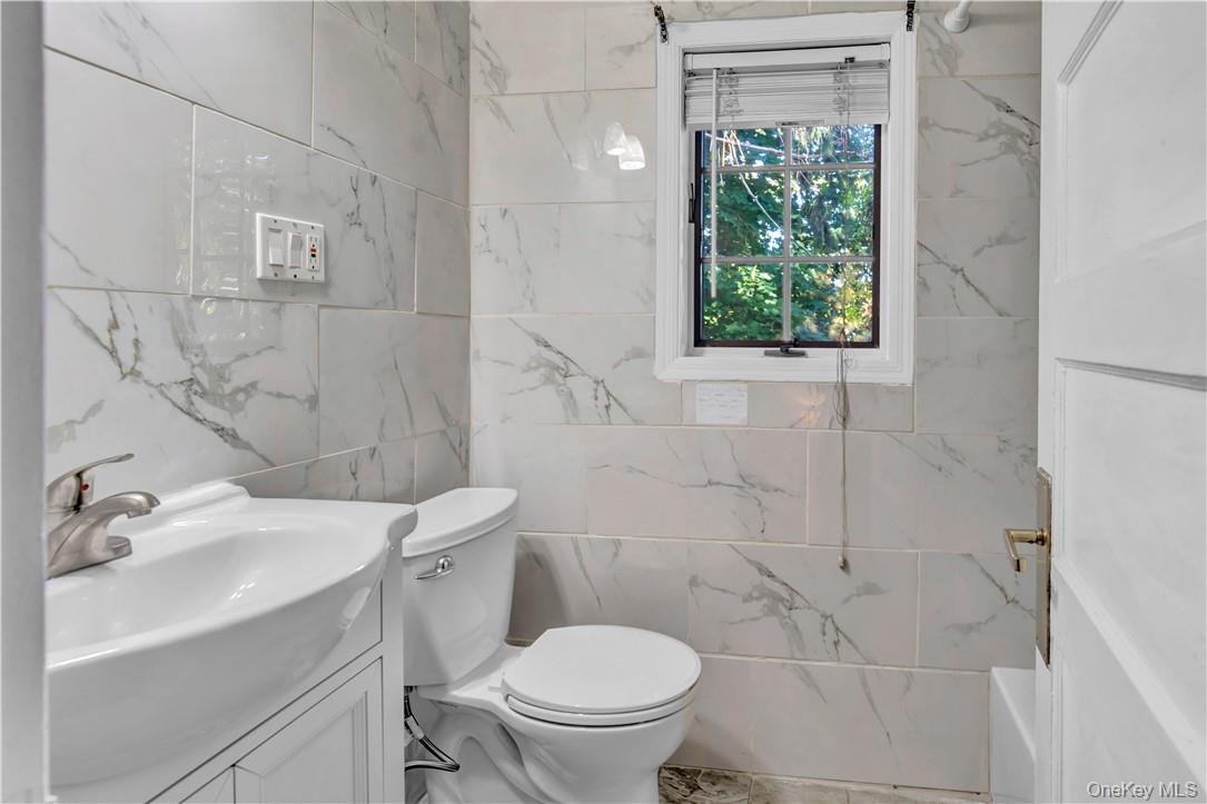 1058 Wilmot Road, Scarsdale, NY 10583