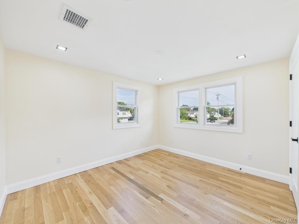 49 Griddle Lane, Levittown, NY 11756