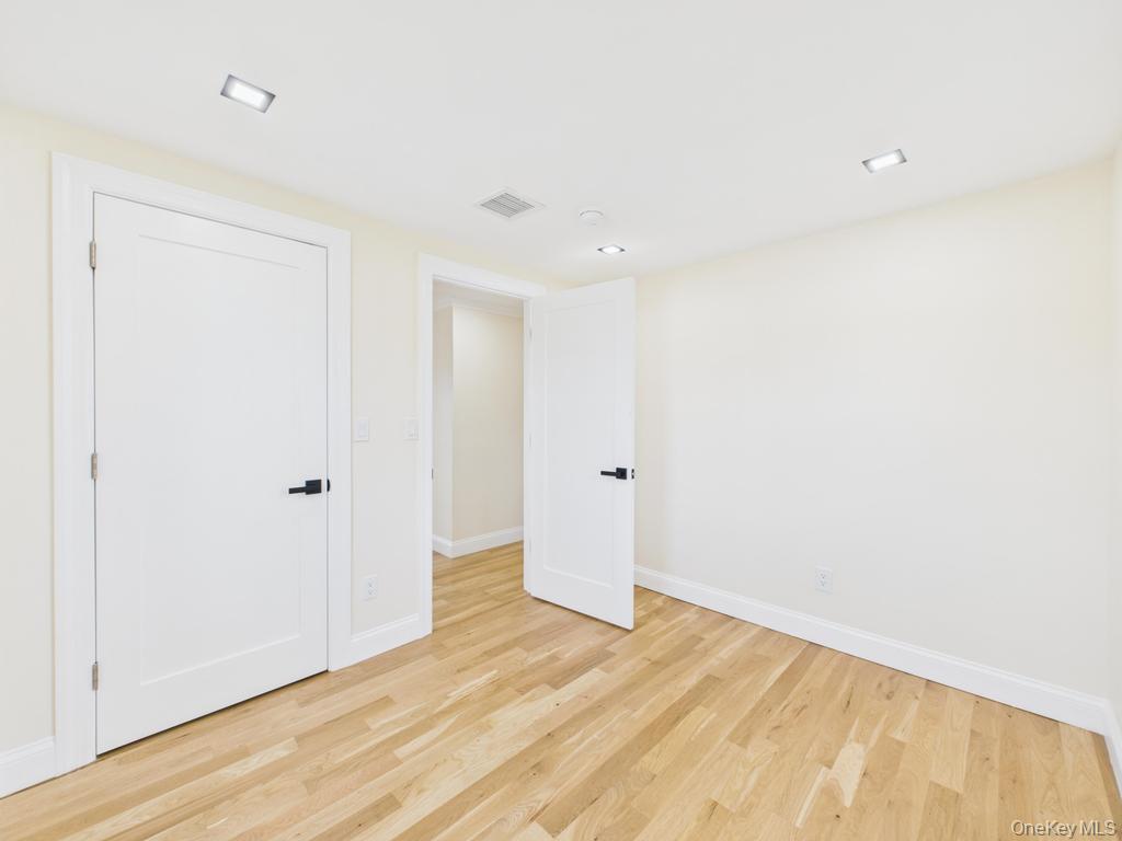 49 Griddle Lane, Levittown, NY 11756