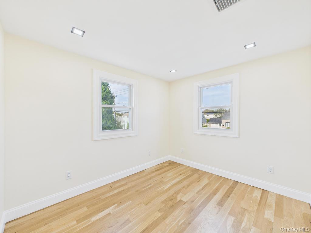 49 Griddle Lane, Levittown, NY 11756