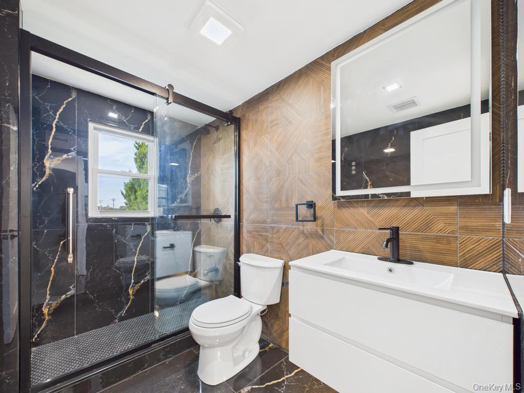 49 Griddle Lane, Levittown, NY 11756