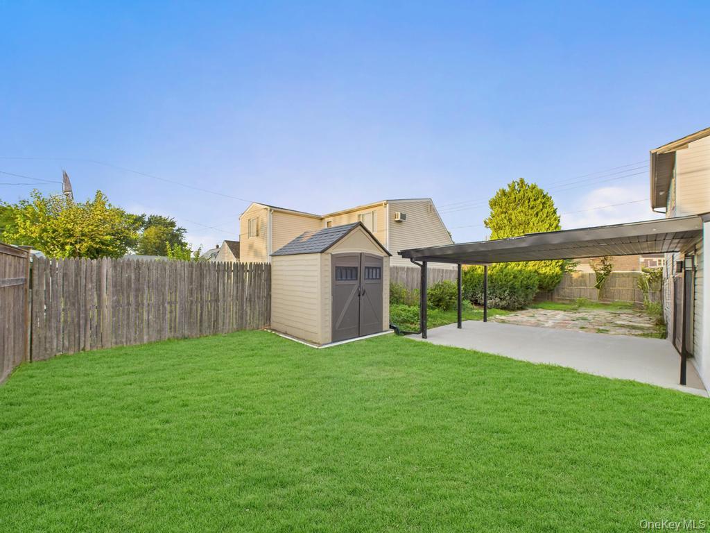 49 Griddle Lane, Levittown, NY 11756