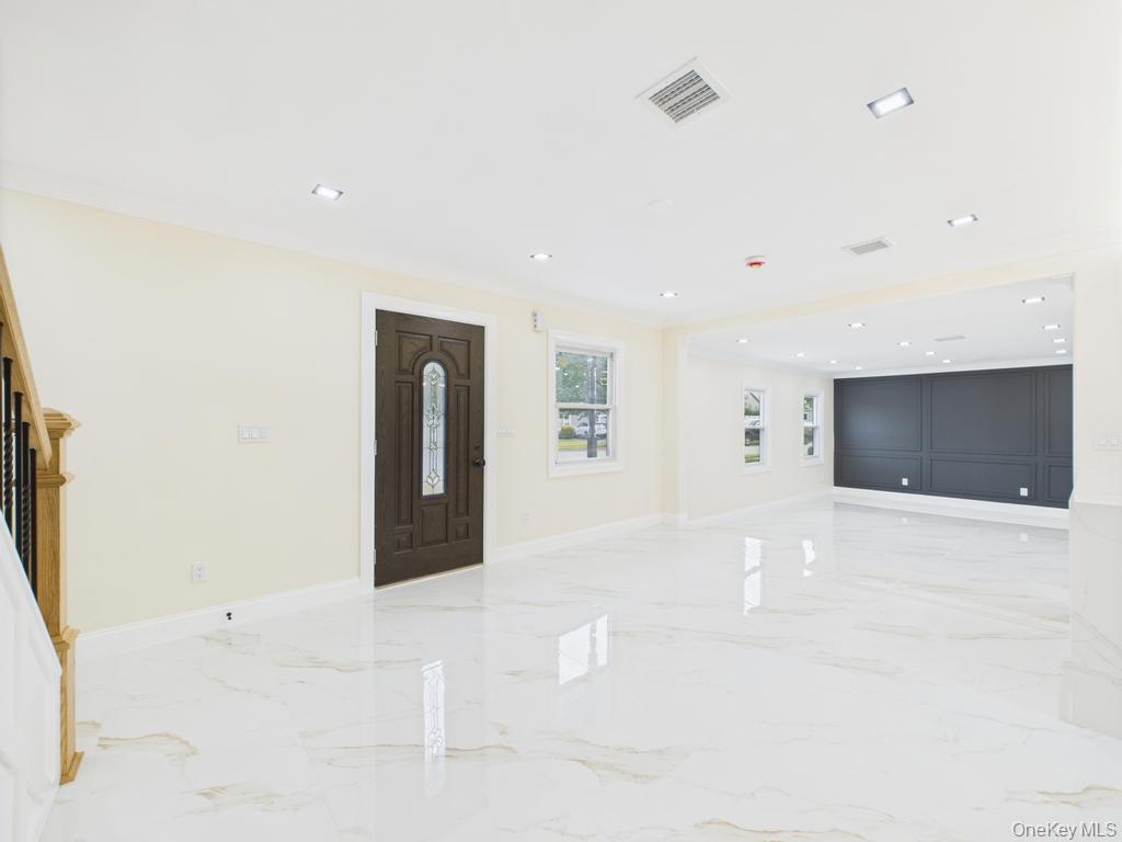 49 Griddle Lane, Levittown, NY 11756