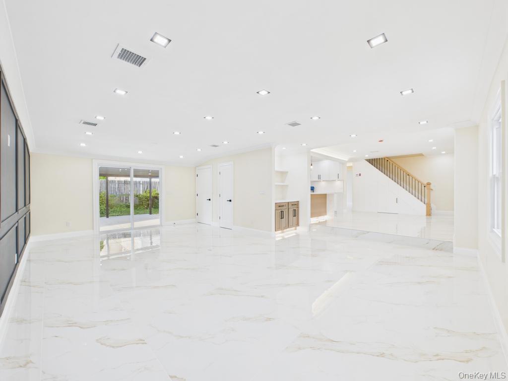 49 Griddle Lane, Levittown, NY 11756