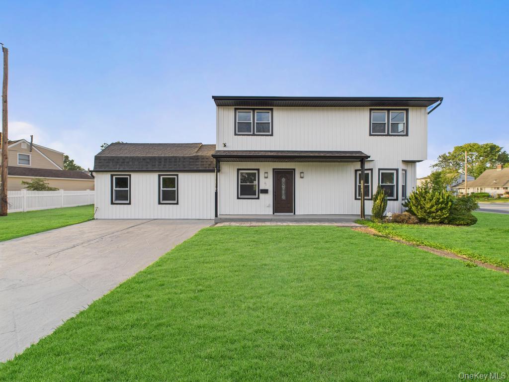 49 Griddle Lane, Levittown, NY 11756