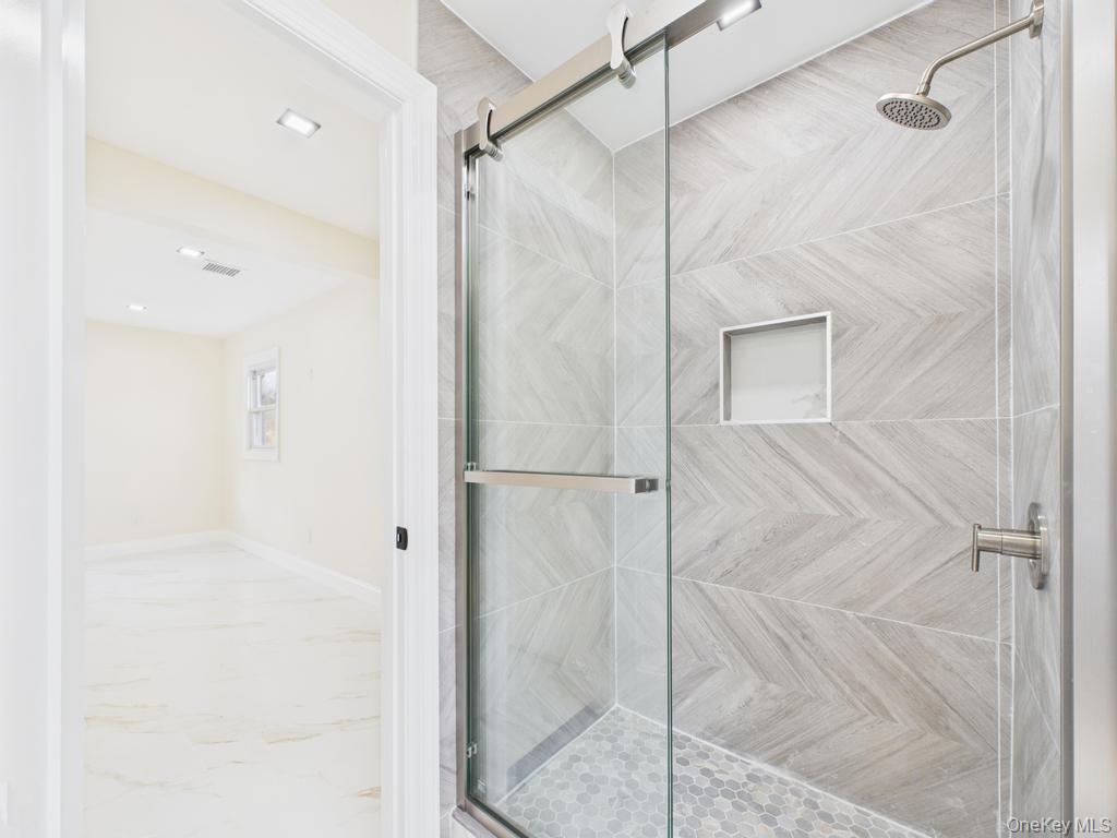 49 Griddle Lane, Levittown, NY 11756