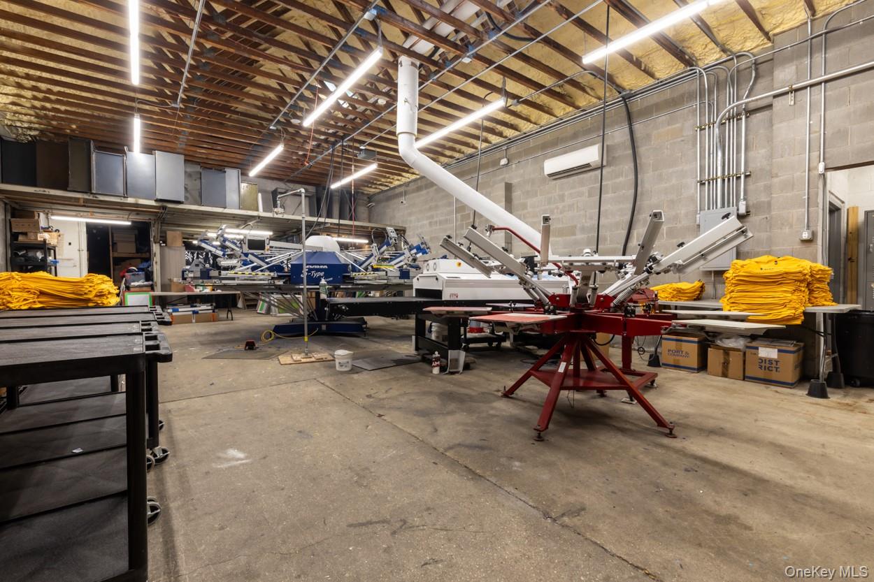 1709 Newbridge Road, North Bellmore, NY 11710