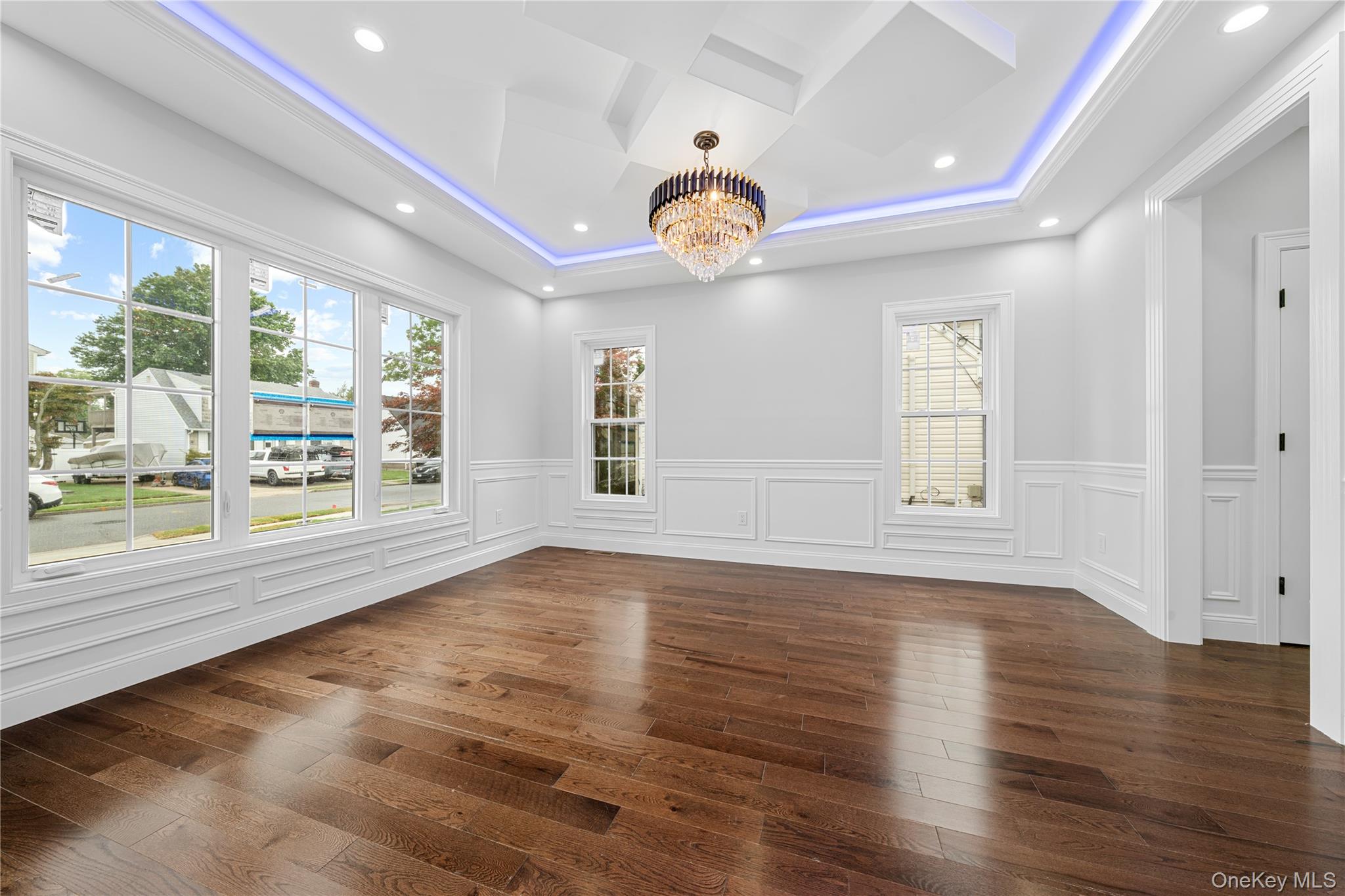 71 Cedar Street, Hicksville, NY 11801