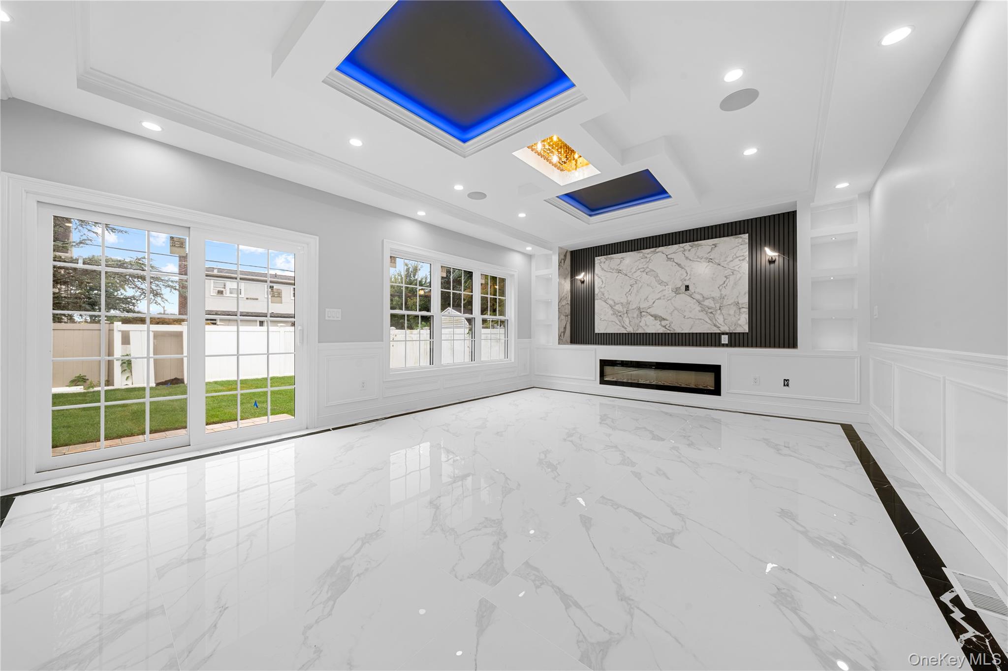 71 Cedar Street, Hicksville, NY 11801