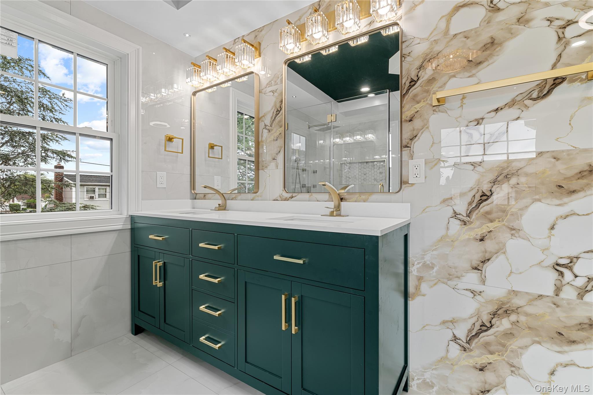 71 Cedar Street, Hicksville, NY 11801