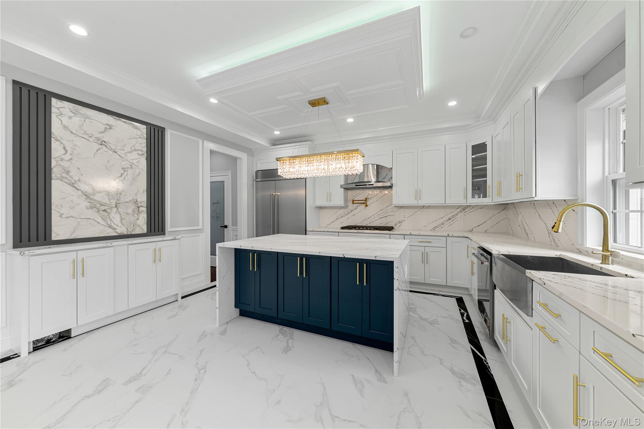 71 Cedar Street, Hicksville, NY 11801