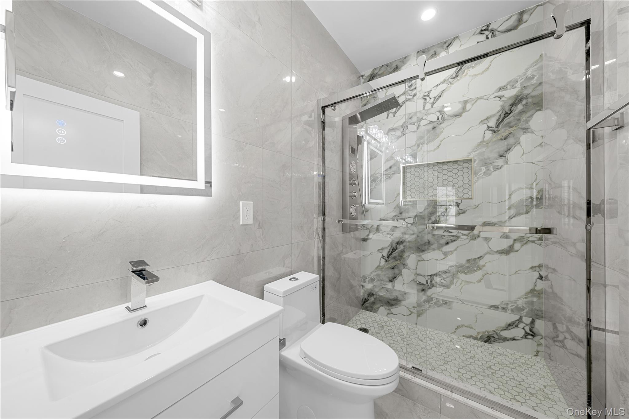 71 Cedar Street, Hicksville, NY 11801