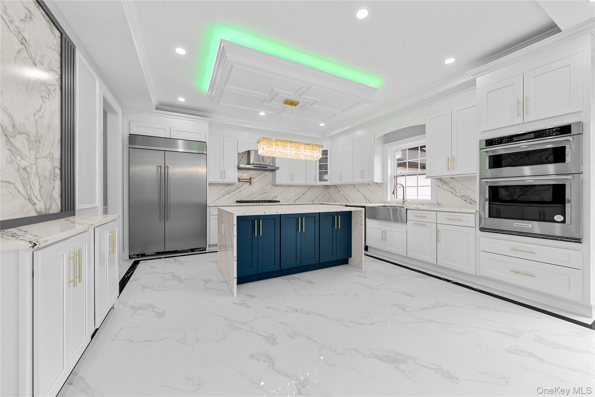 71 Cedar Street, Hicksville, NY 11801