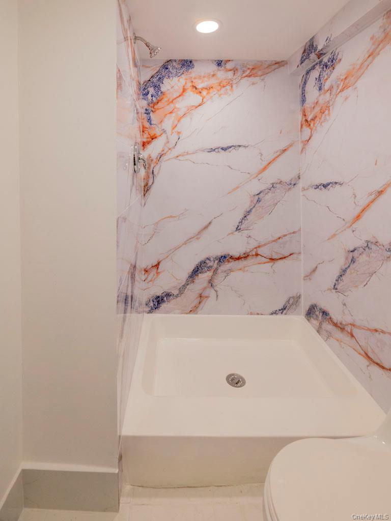 341 Mill Road, Medford, NY 11763