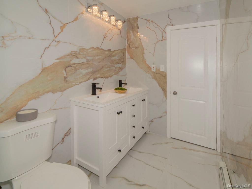 341 Mill Road, Medford, NY 11763