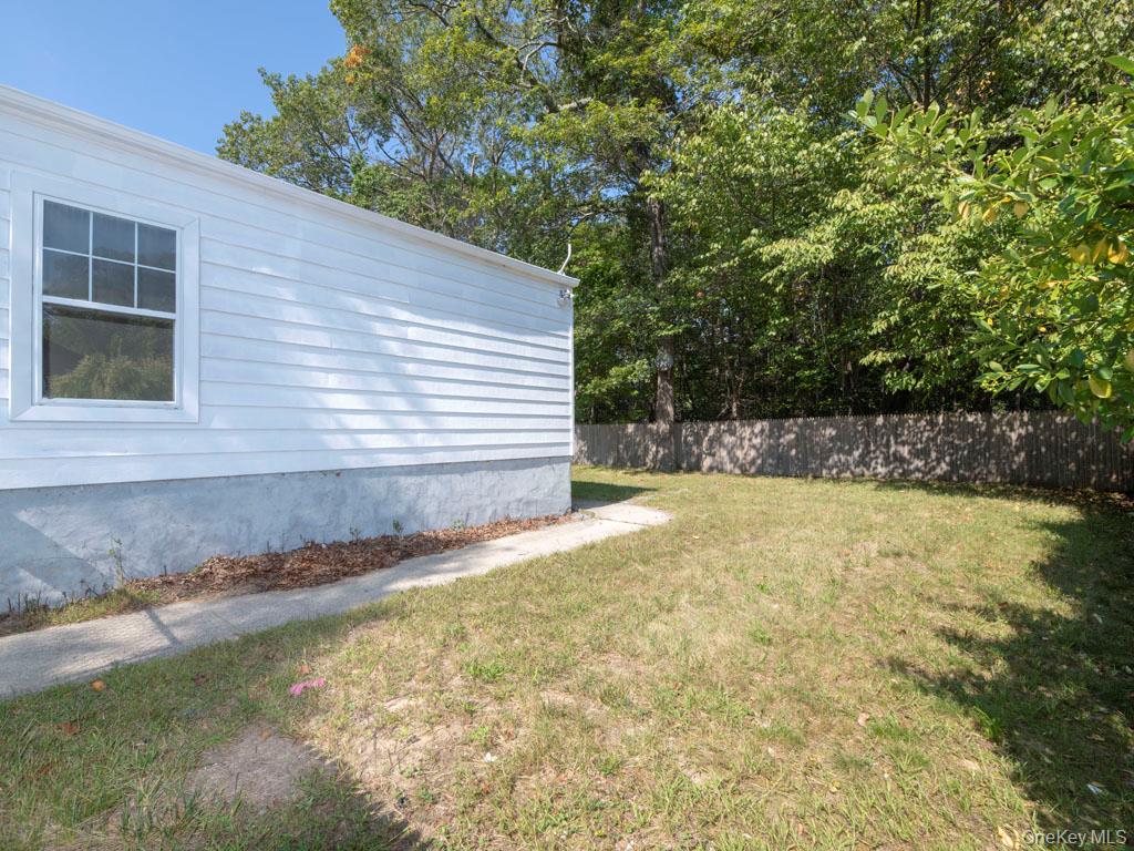 341 Mill Road, Medford, NY 11763