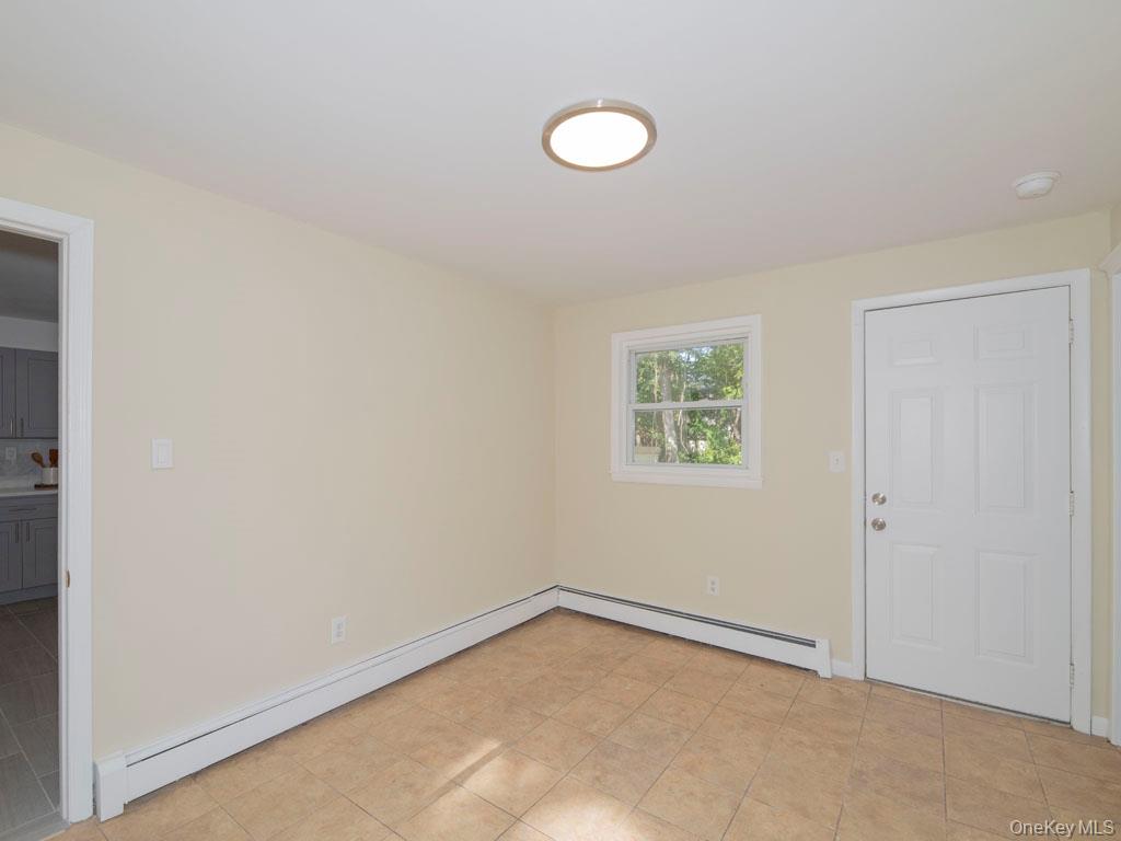 341 Mill Road, Medford, NY 11763