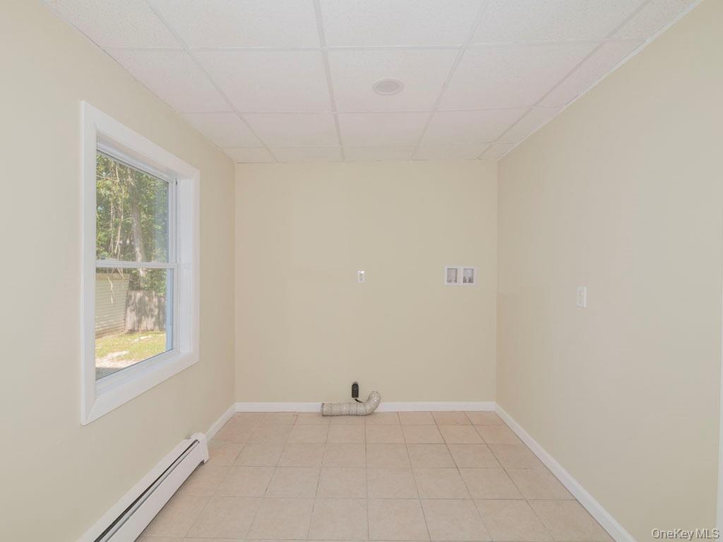 341 Mill Road, Medford, NY 11763