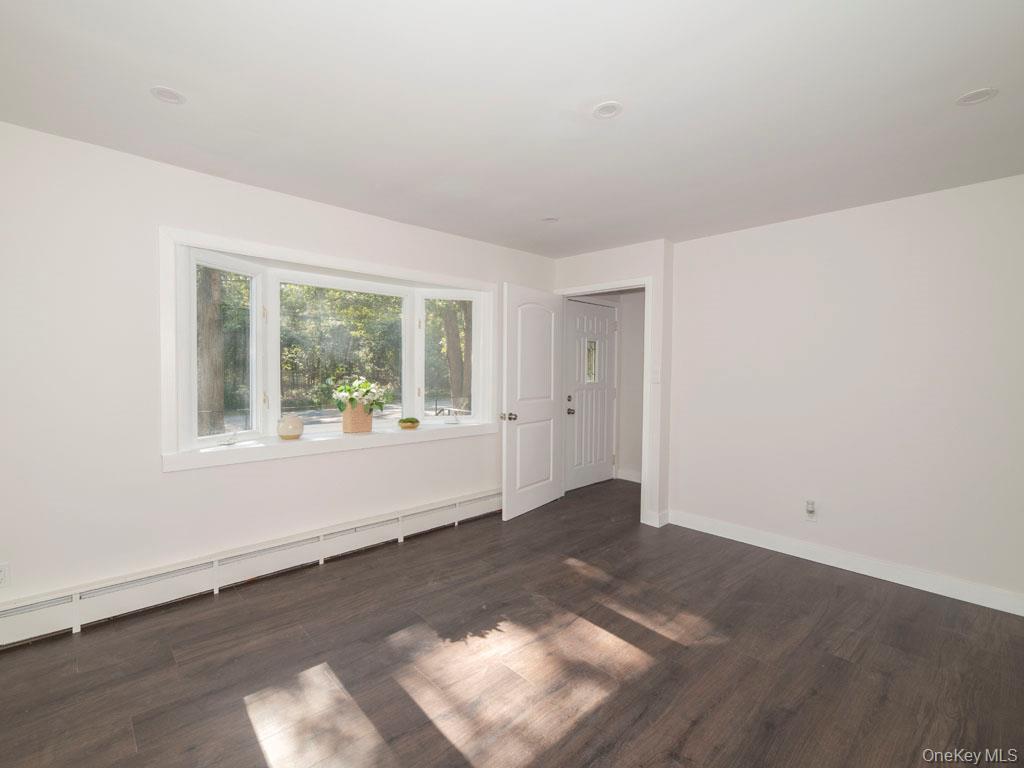 341 Mill Road, Medford, NY 11763