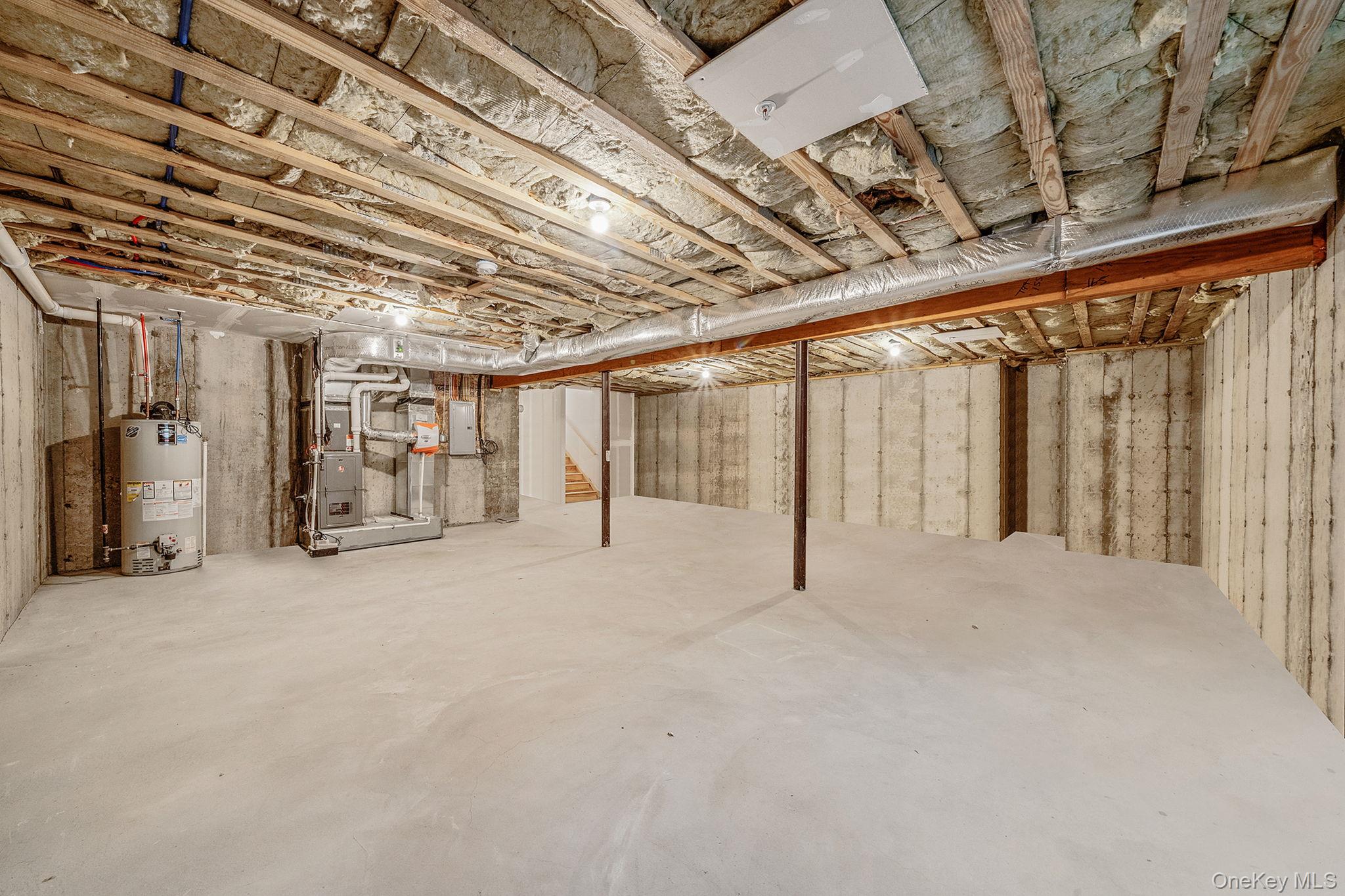 88 Halley Drive, Center Moriches, NY 11934