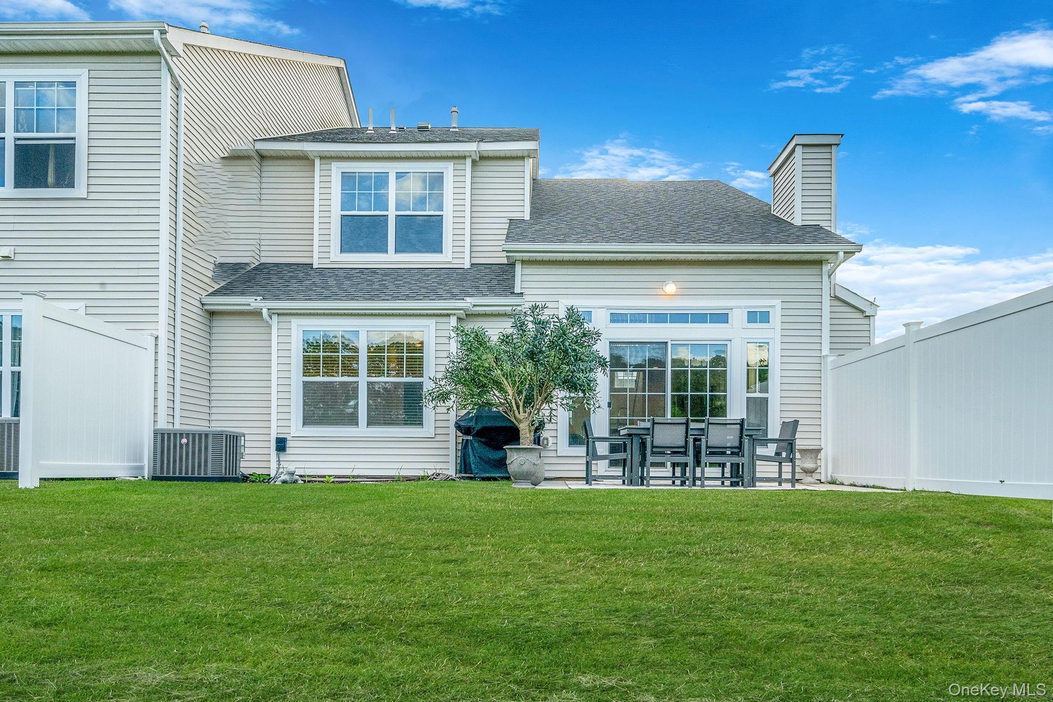 88 Halley Drive, Center Moriches, NY 11934