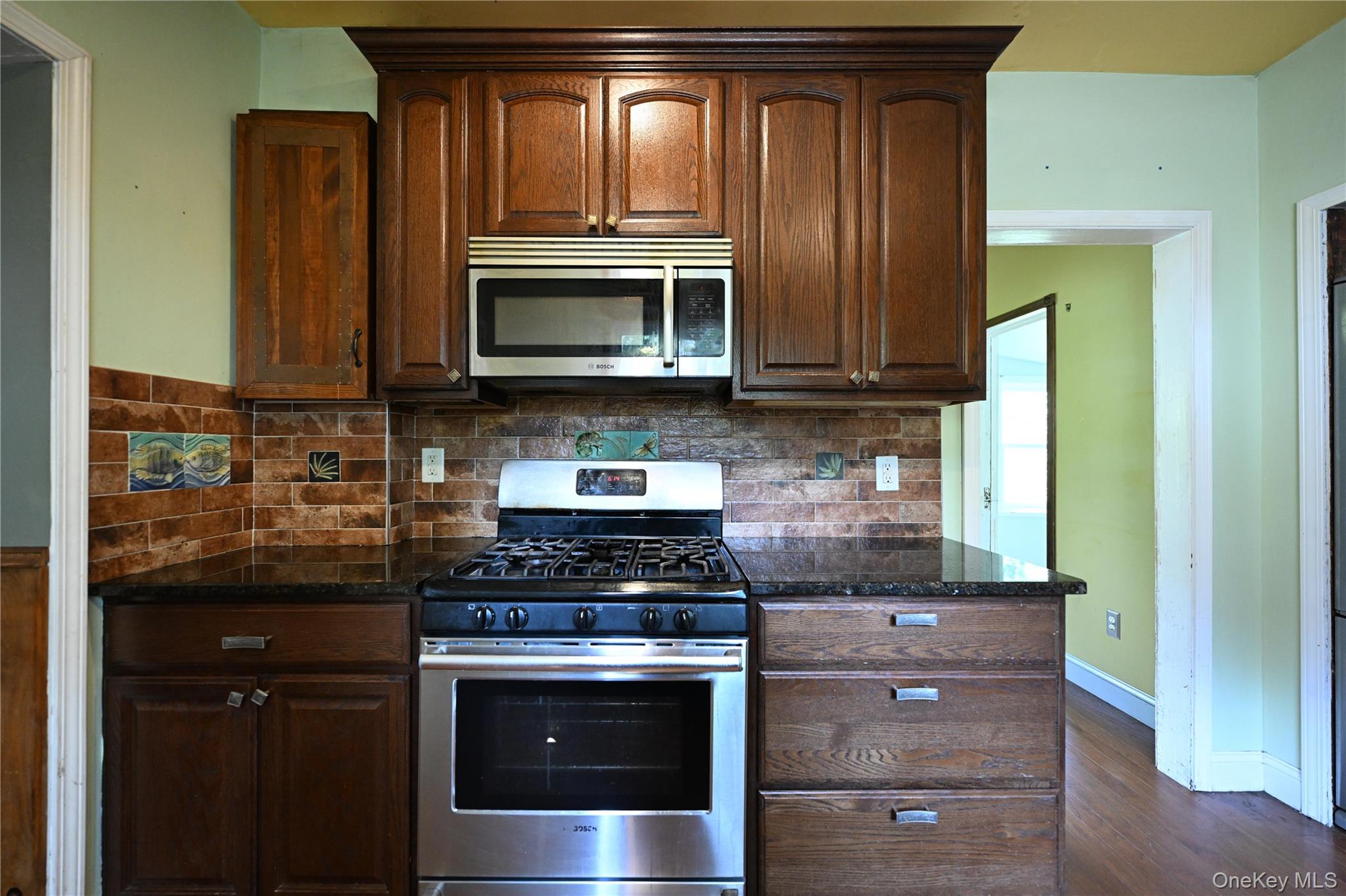 6 Brooks Avenue, Monroe, NY 10950