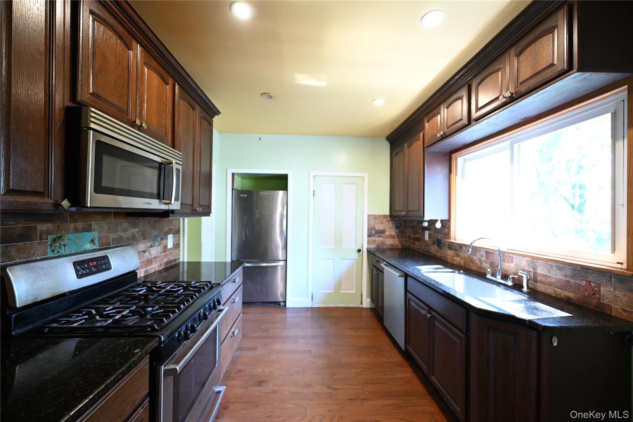 6 Brooks Avenue, Monroe, NY 10950