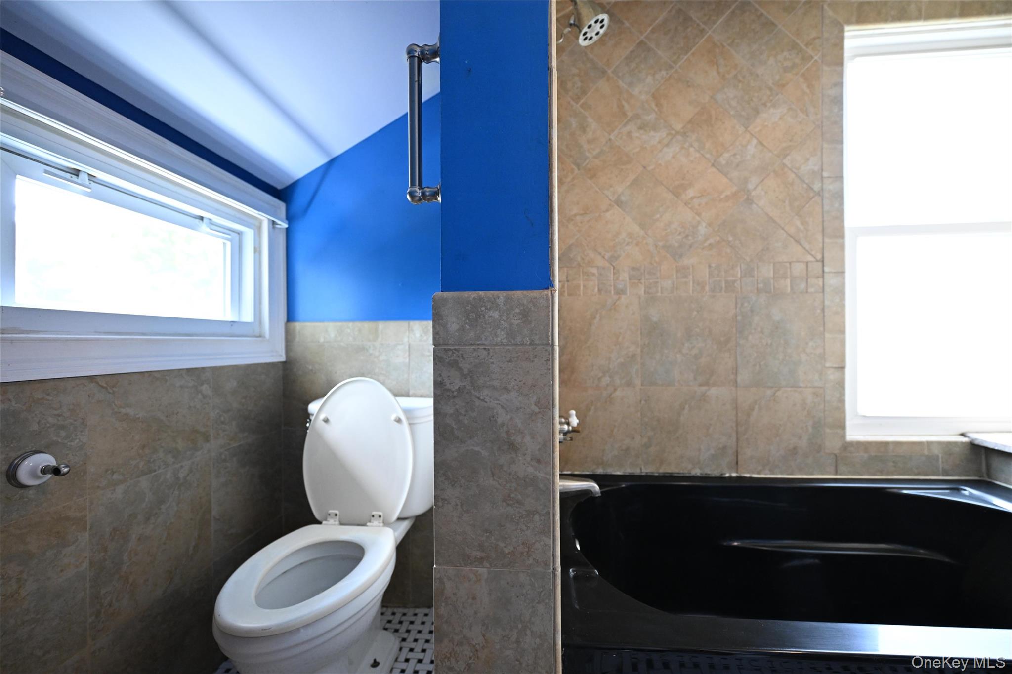 6 Brooks Avenue, Monroe, NY 10950