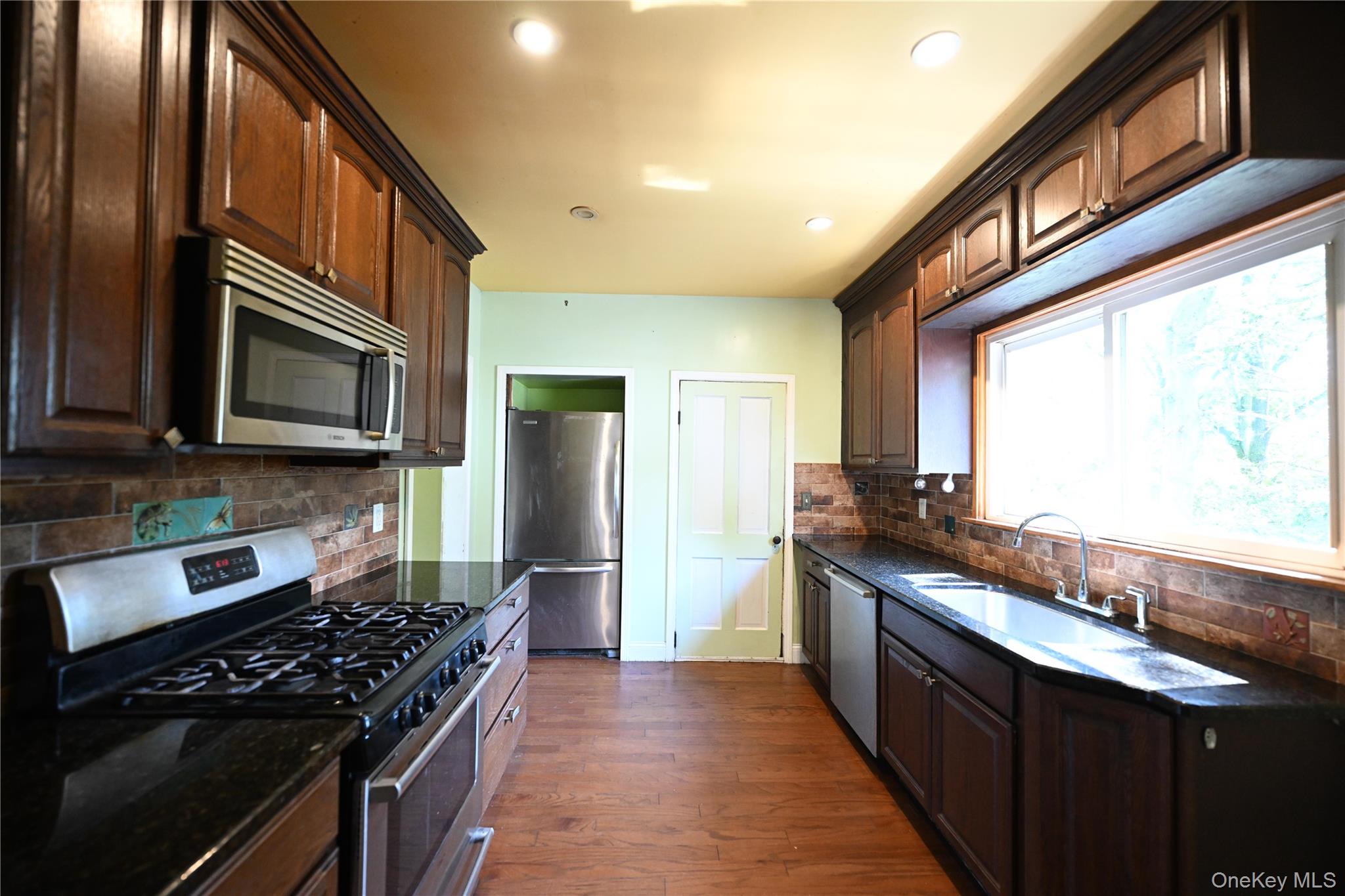 6 Brooks Avenue, Monroe, NY 10950